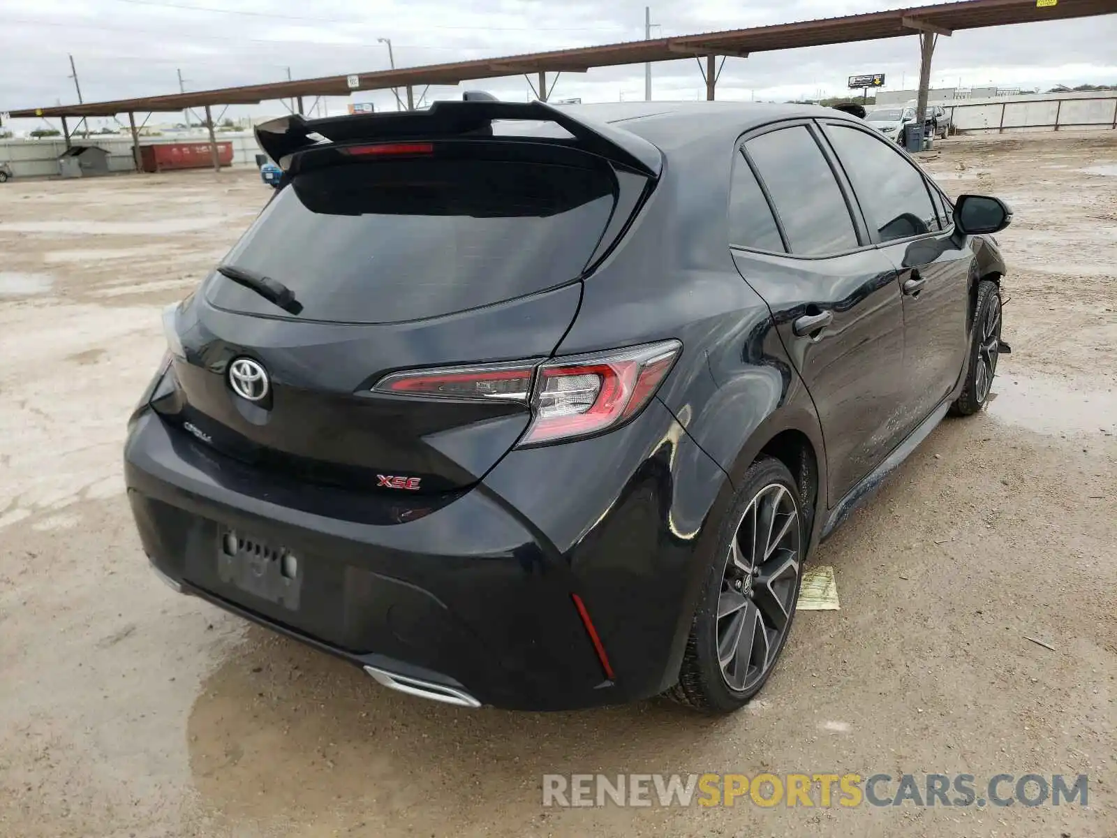 4 Photograph of a damaged car JTNK4RBE5K3047984 TOYOTA COROLLA 2019