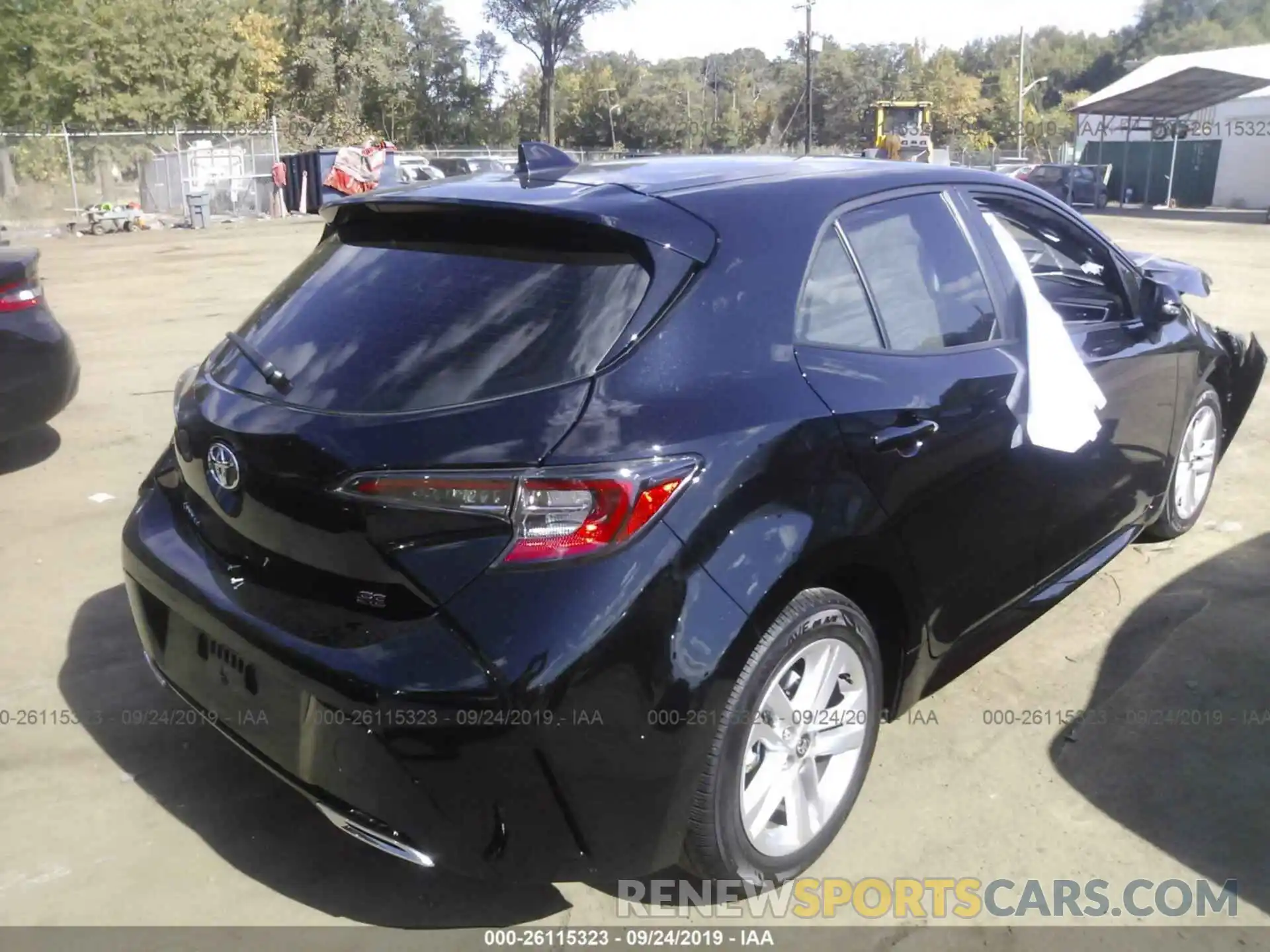 4 Photograph of a damaged car JTNK4RBE5K3048262 TOYOTA COROLLA 2019