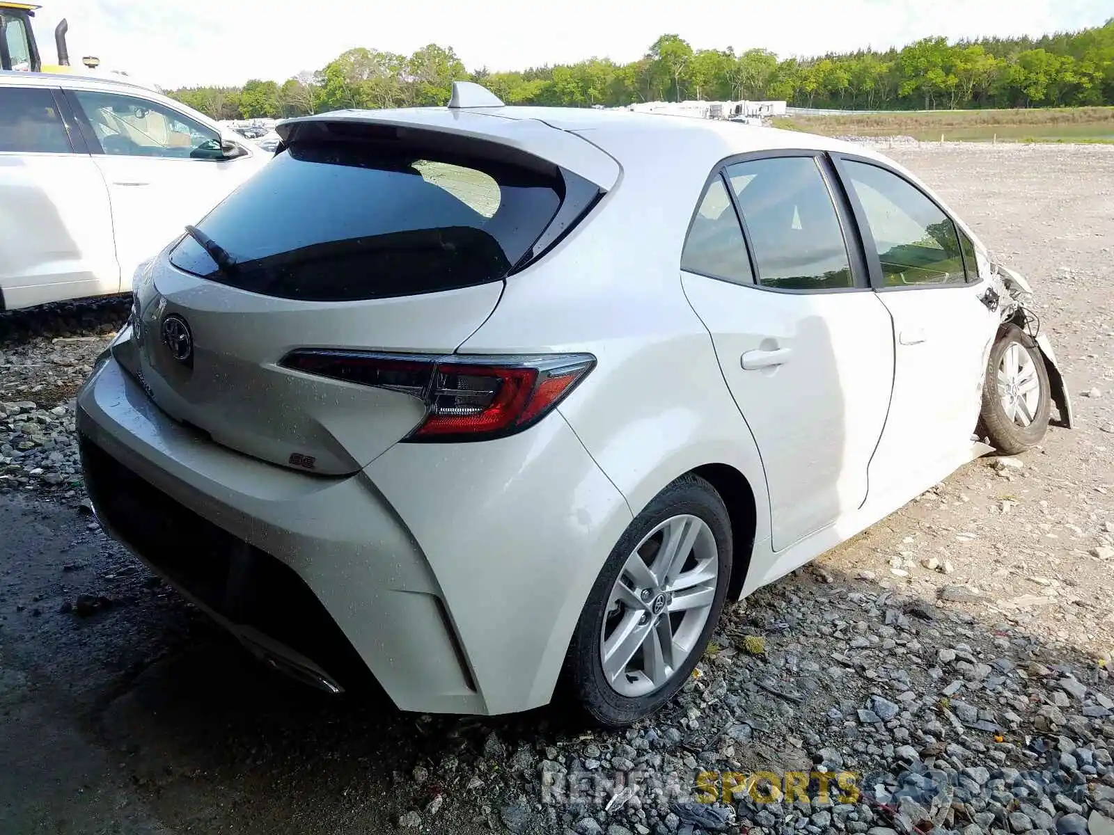 4 Photograph of a damaged car JTNK4RBE5K3051176 TOYOTA COROLLA 2019