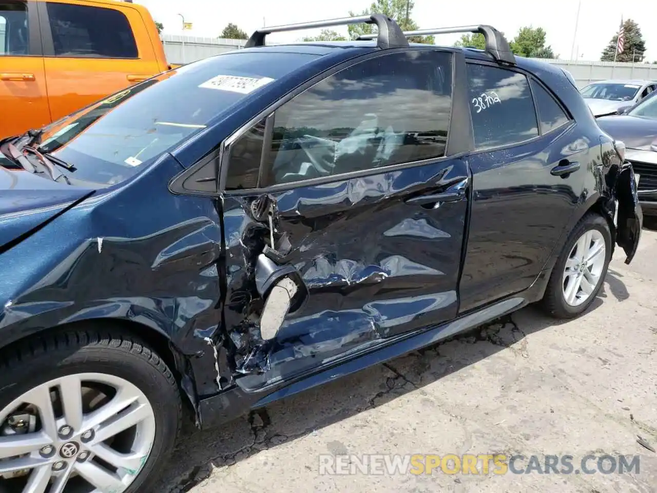 9 Photograph of a damaged car JTNK4RBE5K3058127 TOYOTA COROLLA 2019