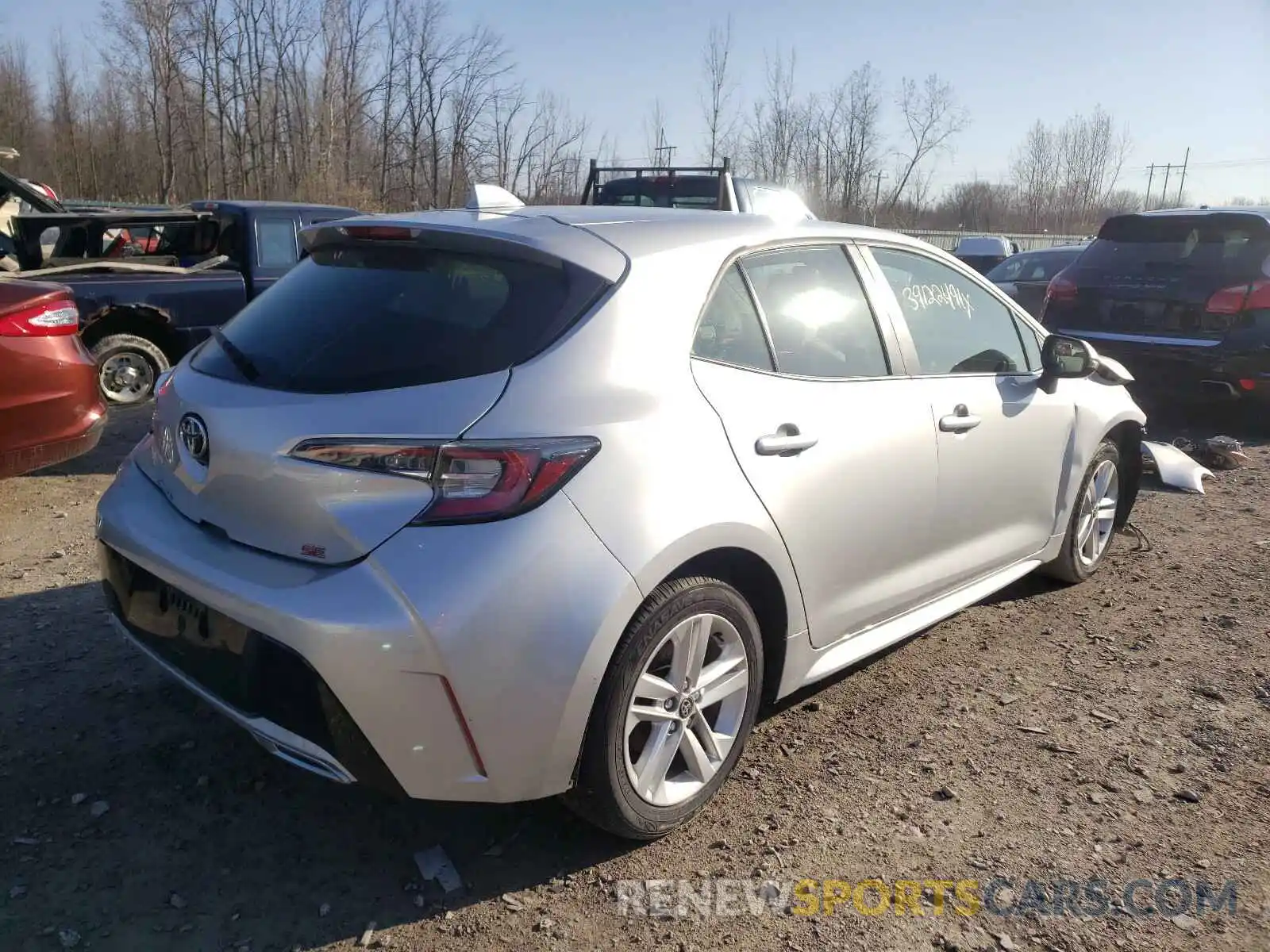 4 Photograph of a damaged car JTNK4RBE5K3059262 TOYOTA COROLLA 2019