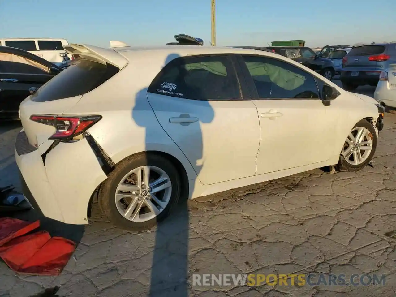 3 Photograph of a damaged car JTNK4RBE5K3061688 TOYOTA COROLLA 2019