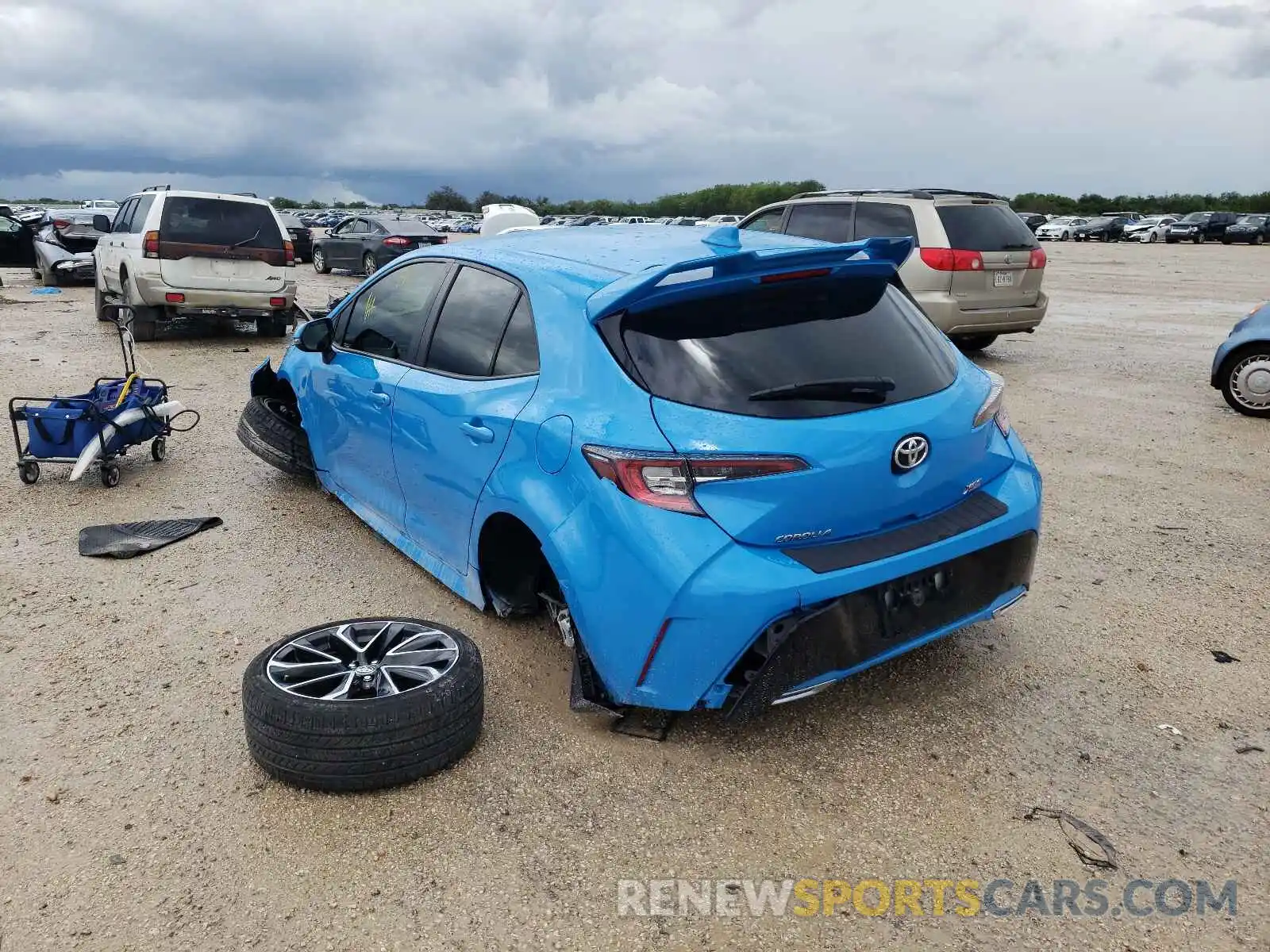 3 Photograph of a damaged car JTNK4RBE6K3004660 TOYOTA COROLLA 2019