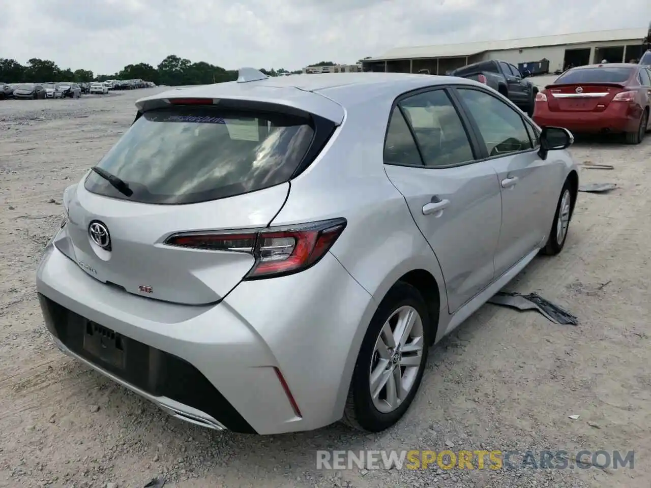 4 Photograph of a damaged car JTNK4RBE6K3004934 TOYOTA COROLLA 2019