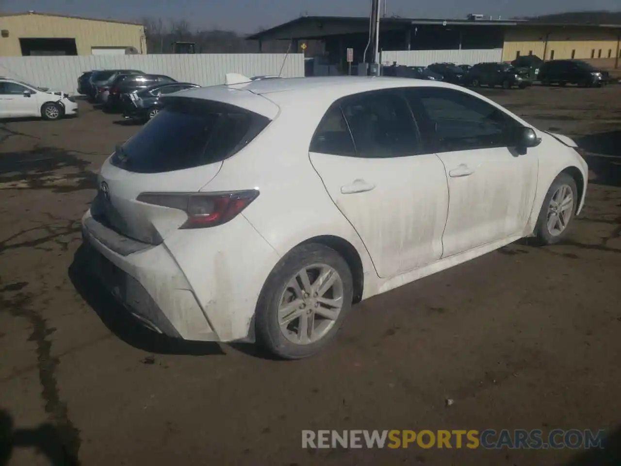 4 Photograph of a damaged car JTNK4RBE6K3018168 TOYOTA COROLLA 2019