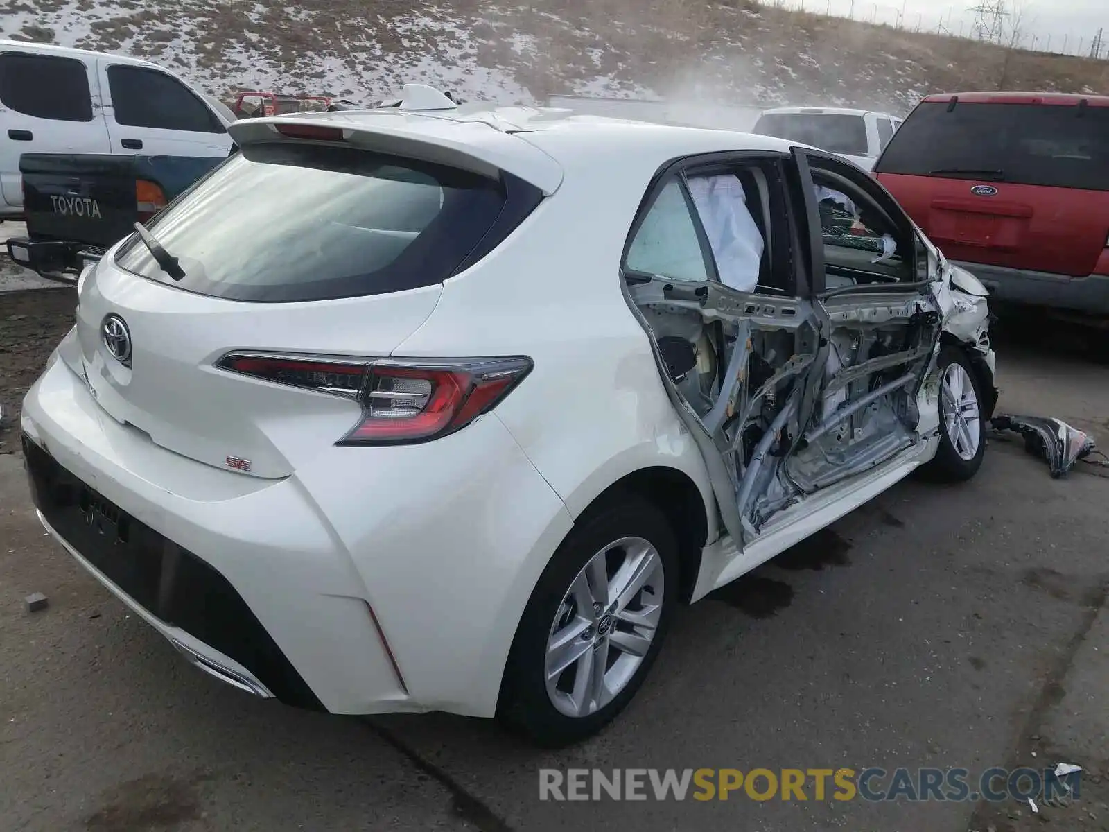 4 Photograph of a damaged car JTNK4RBE6K3019238 TOYOTA COROLLA 2019