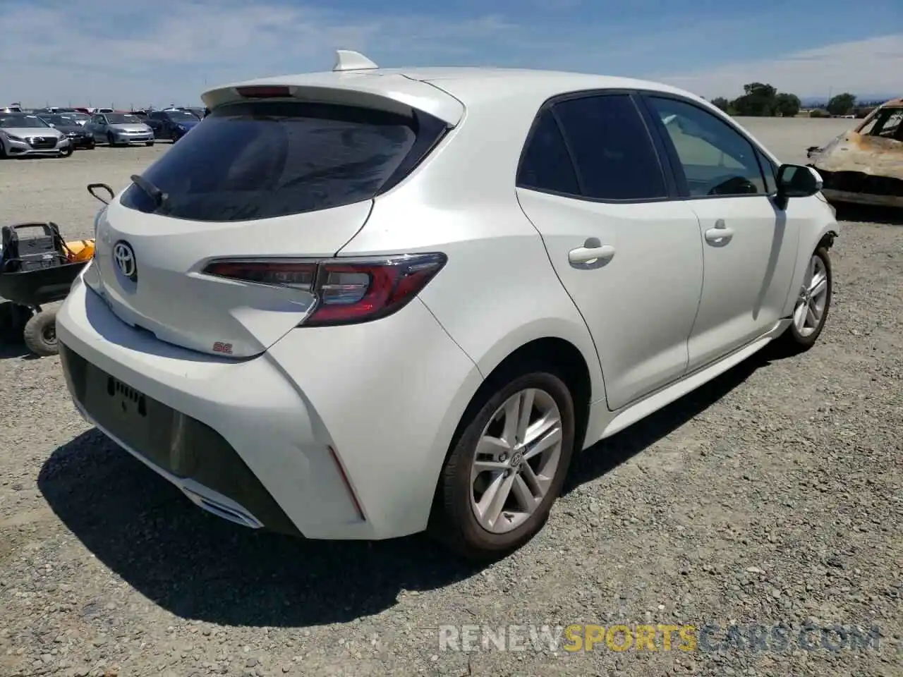 4 Photograph of a damaged car JTNK4RBE6K3021247 TOYOTA COROLLA 2019