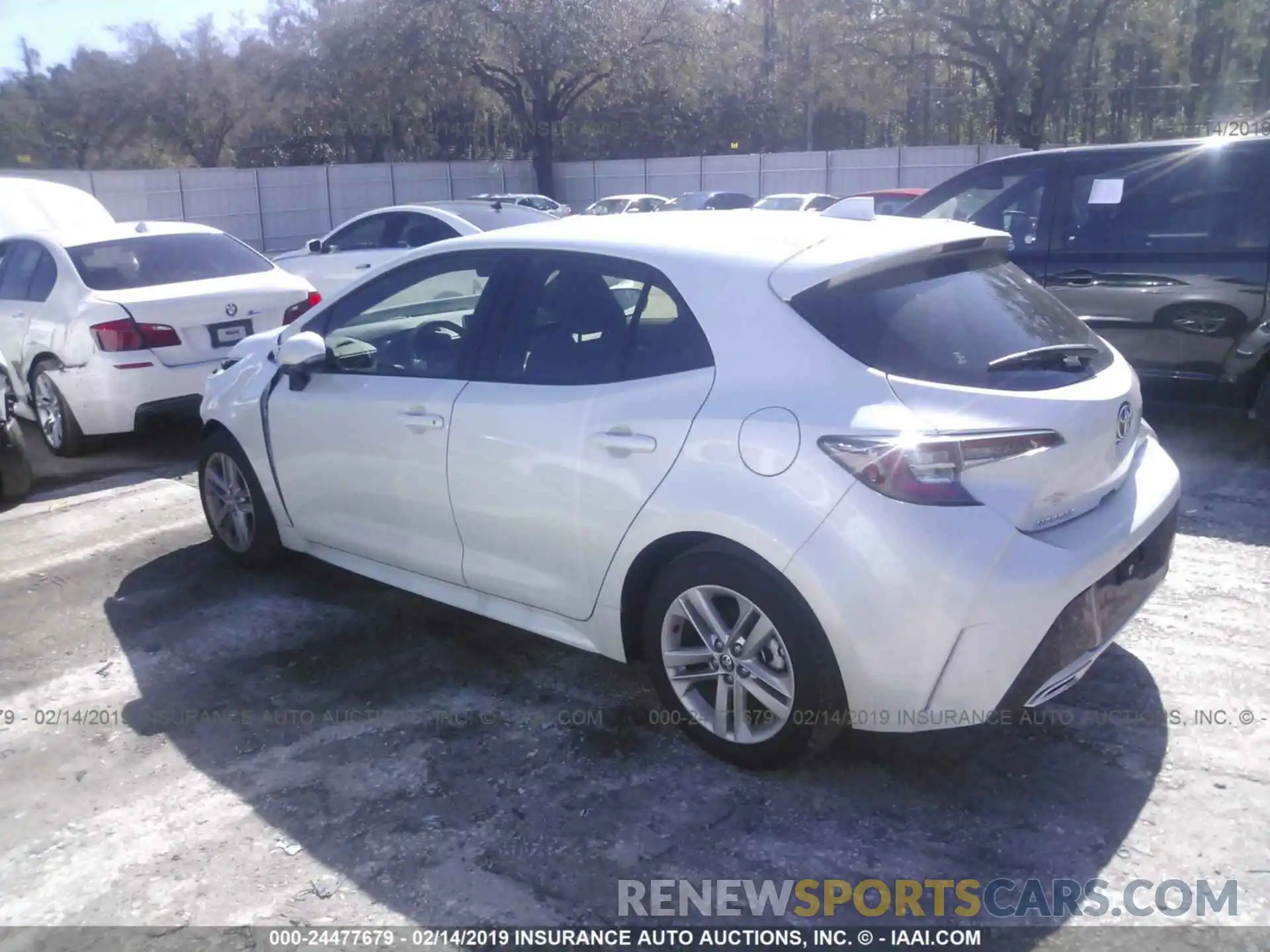 3 Photograph of a damaged car JTNK4RBE6K3023676 TOYOTA COROLLA 2019