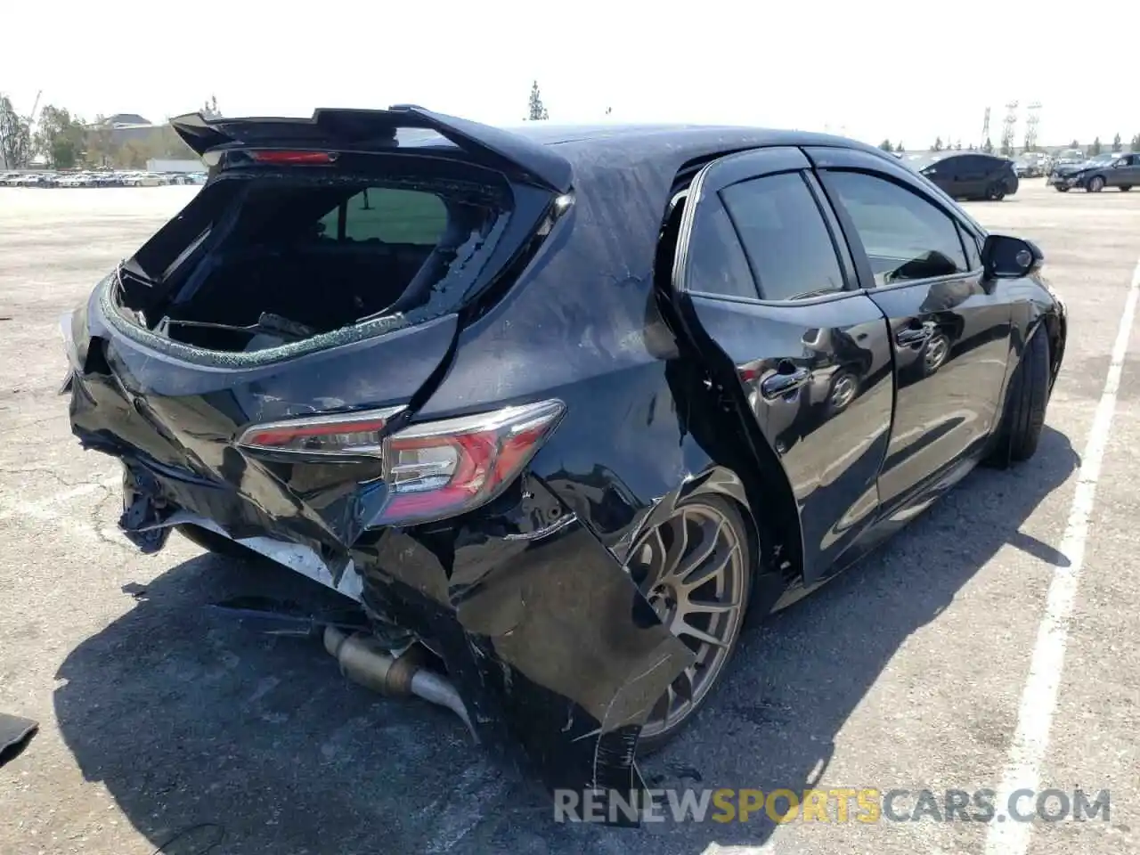 4 Photograph of a damaged car JTNK4RBE6K3026481 TOYOTA COROLLA 2019