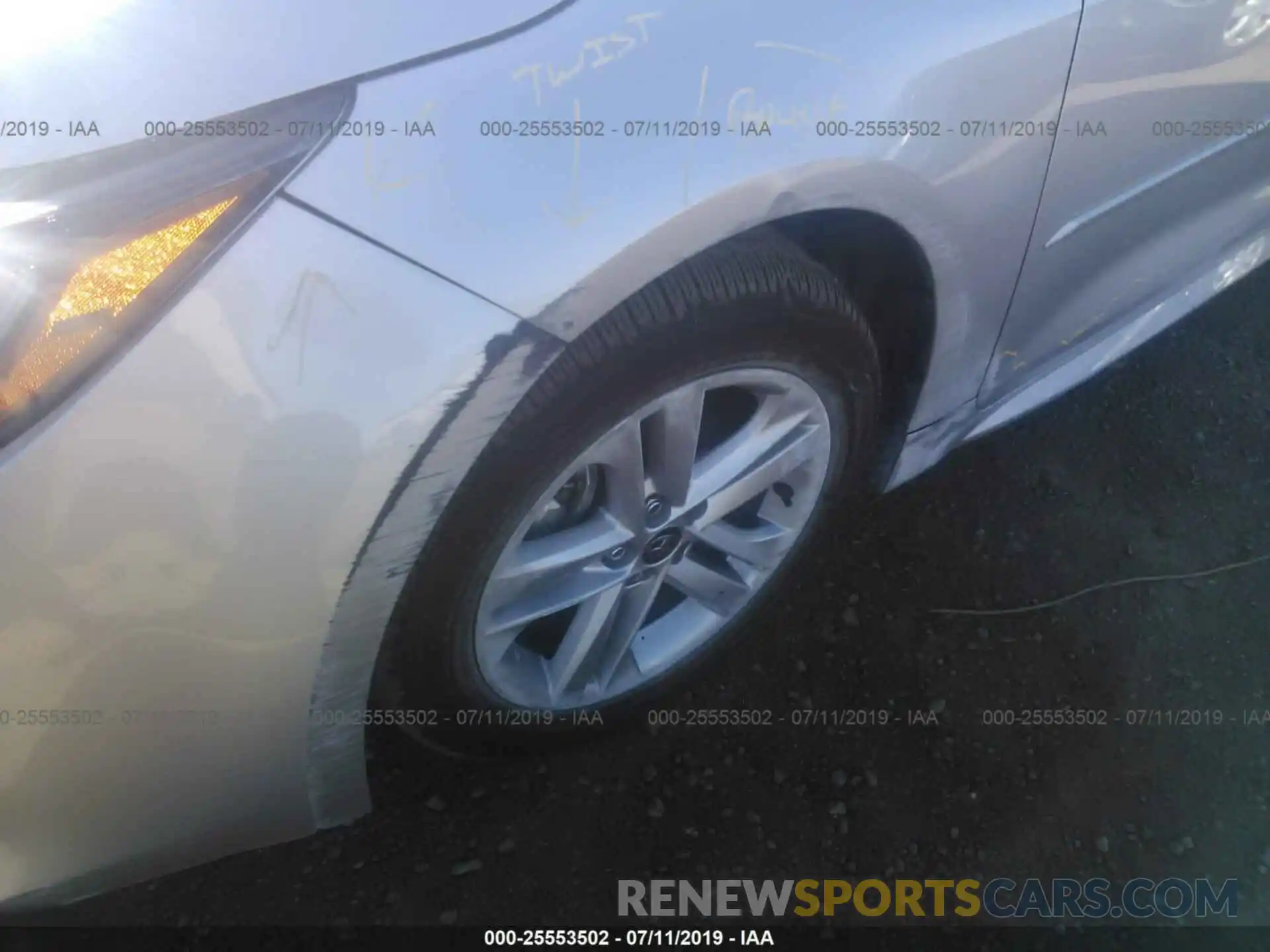 6 Photograph of a damaged car JTNK4RBE6K3028070 TOYOTA COROLLA 2019