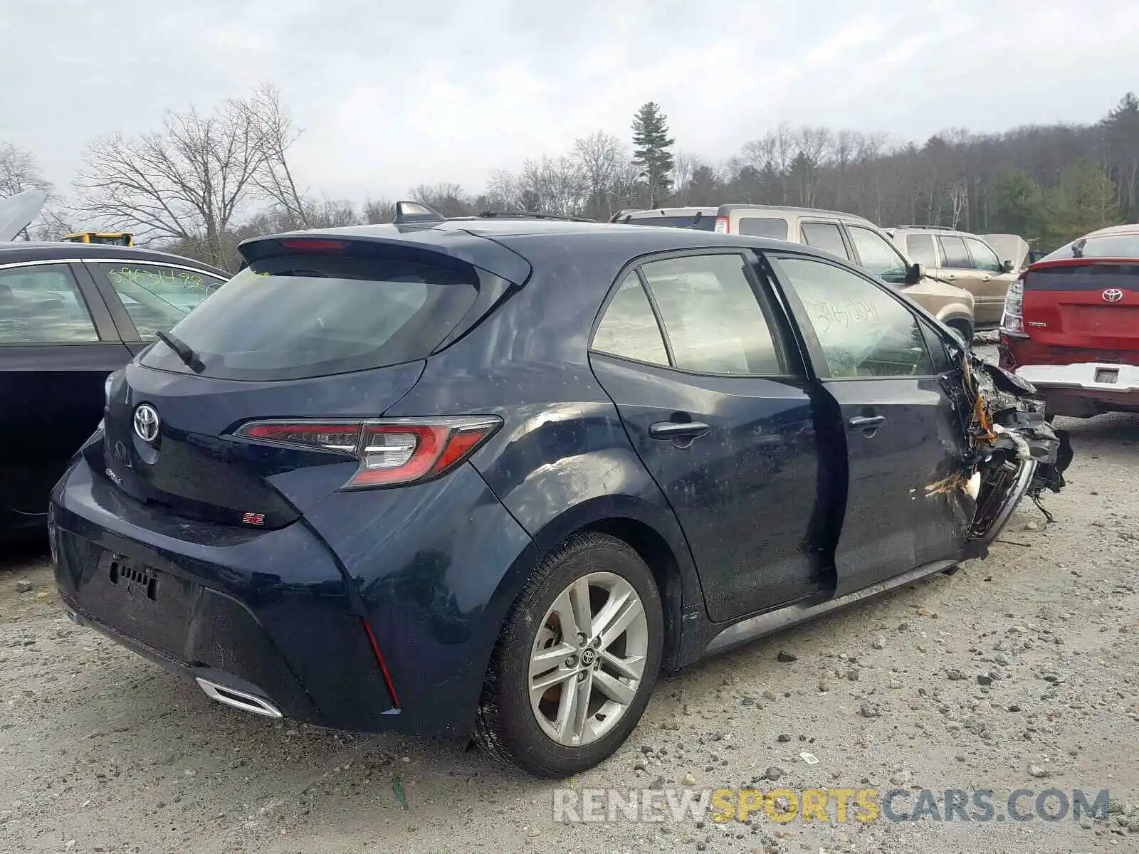 4 Photograph of a damaged car JTNK4RBE6K3037240 TOYOTA COROLLA 2019