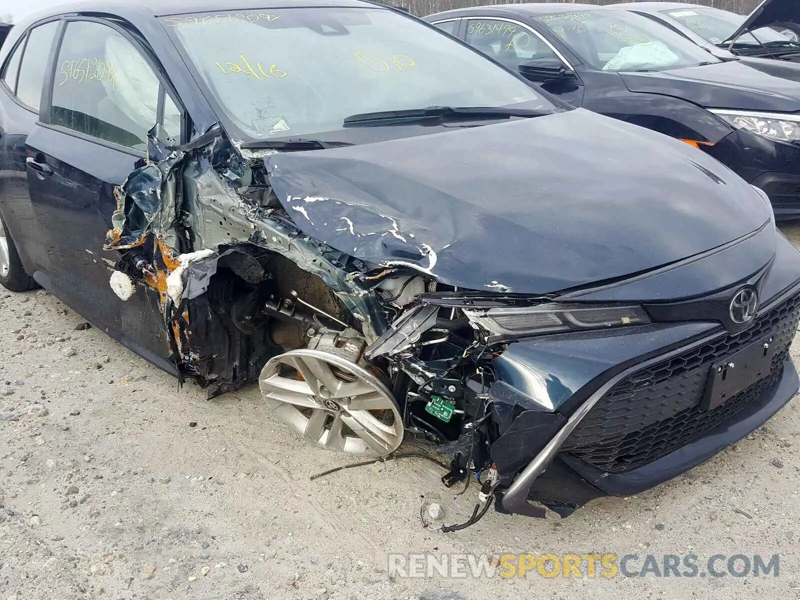 9 Photograph of a damaged car JTNK4RBE6K3037240 TOYOTA COROLLA 2019