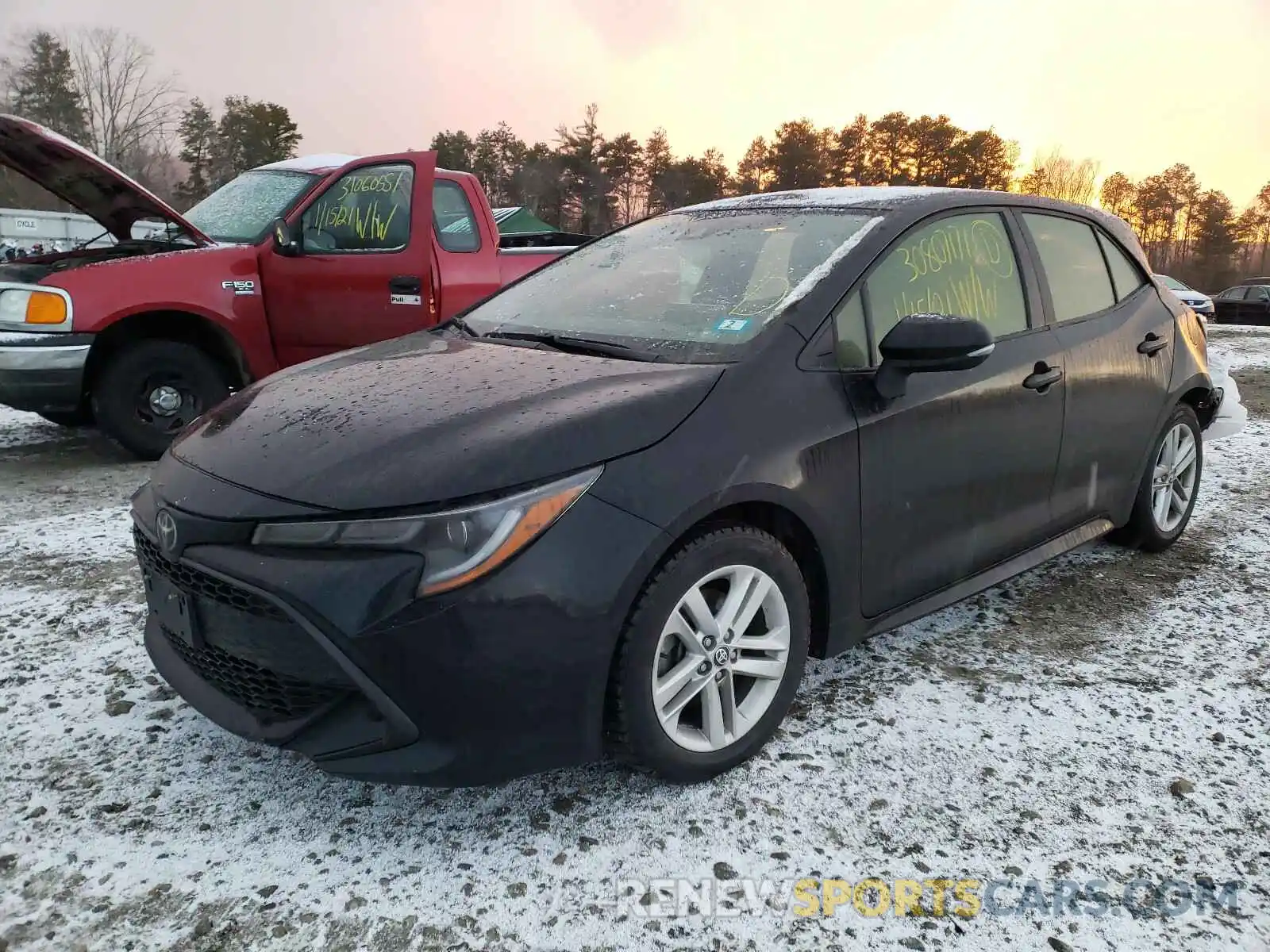 2 Photograph of a damaged car JTNK4RBE6K3037304 TOYOTA COROLLA 2019