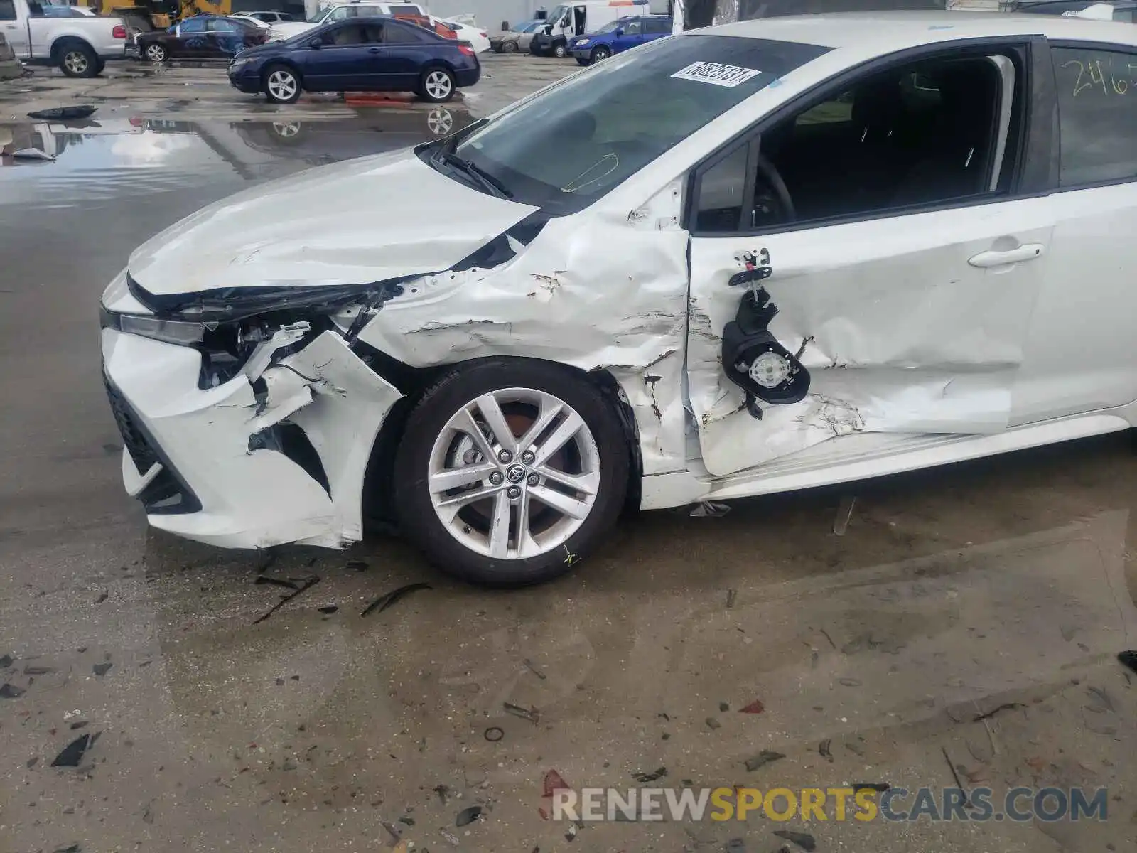 9 Photograph of a damaged car JTNK4RBE6K3049940 TOYOTA COROLLA 2019