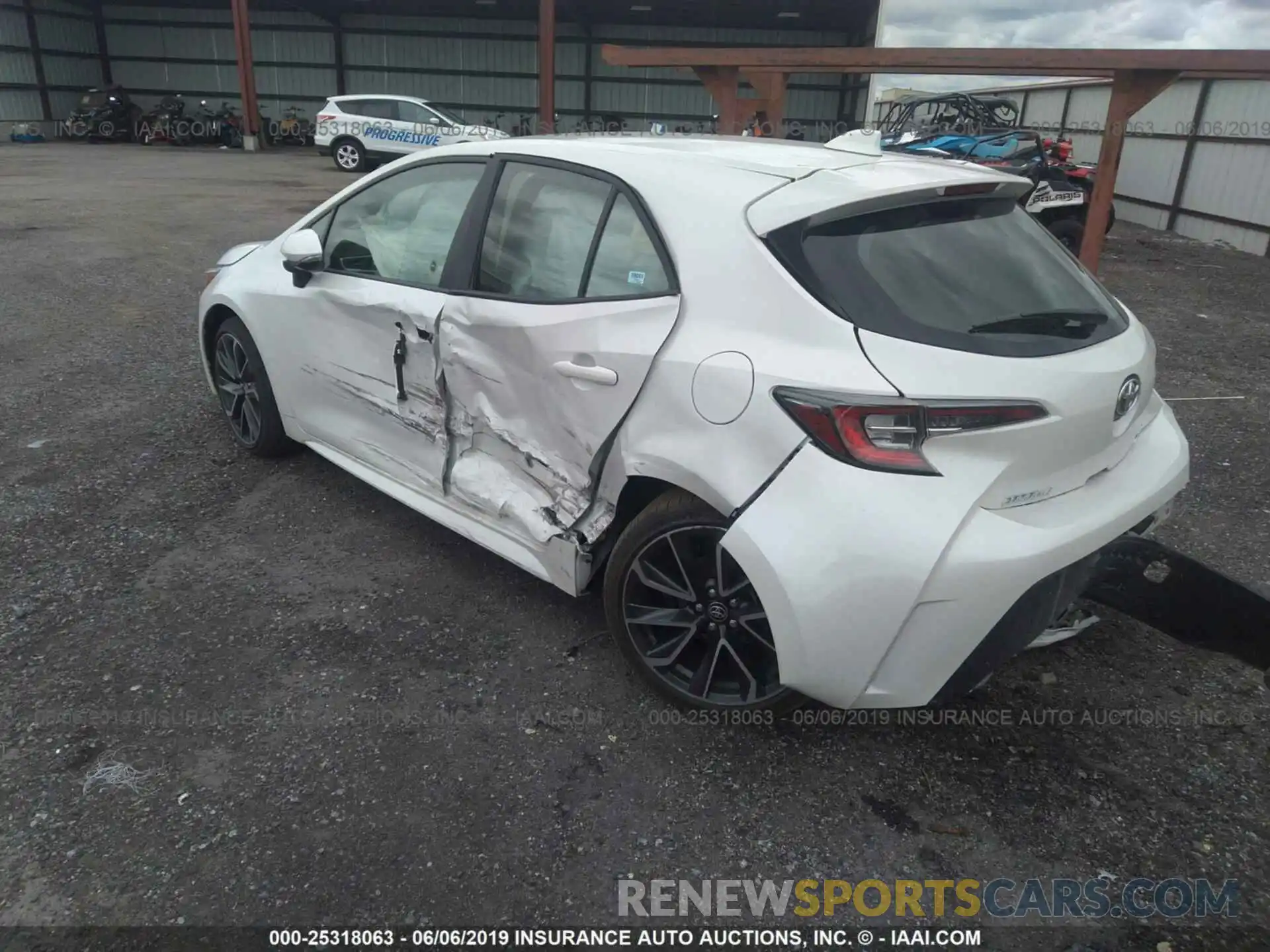 3 Photograph of a damaged car JTNK4RBE6K3051106 TOYOTA COROLLA 2019