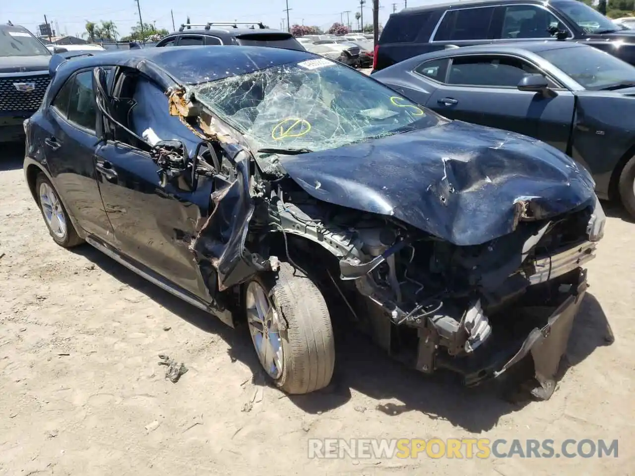 1 Photograph of a damaged car JTNK4RBE6K3052725 TOYOTA COROLLA 2019