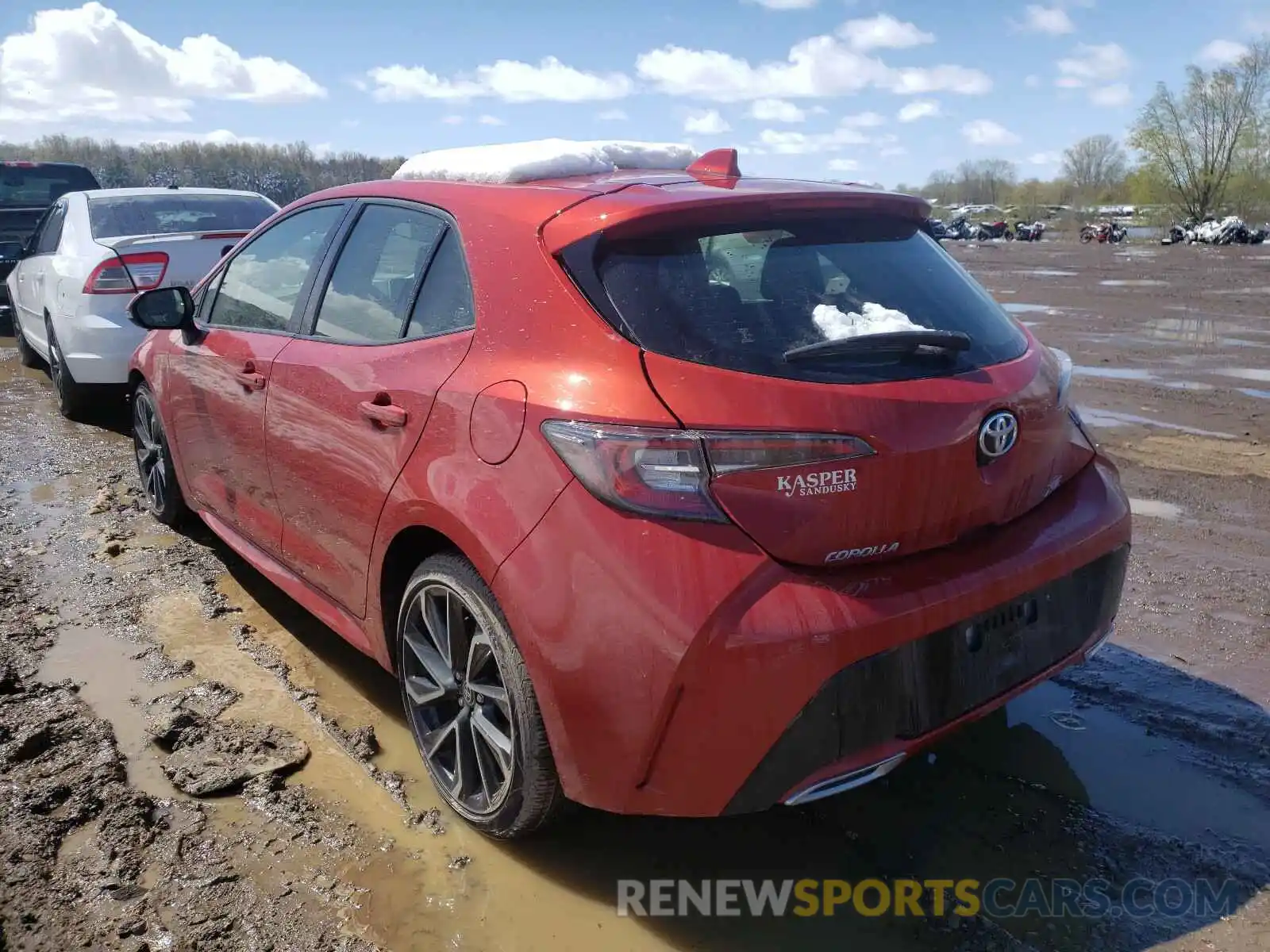 3 Photograph of a damaged car JTNK4RBE6K3060064 TOYOTA COROLLA 2019