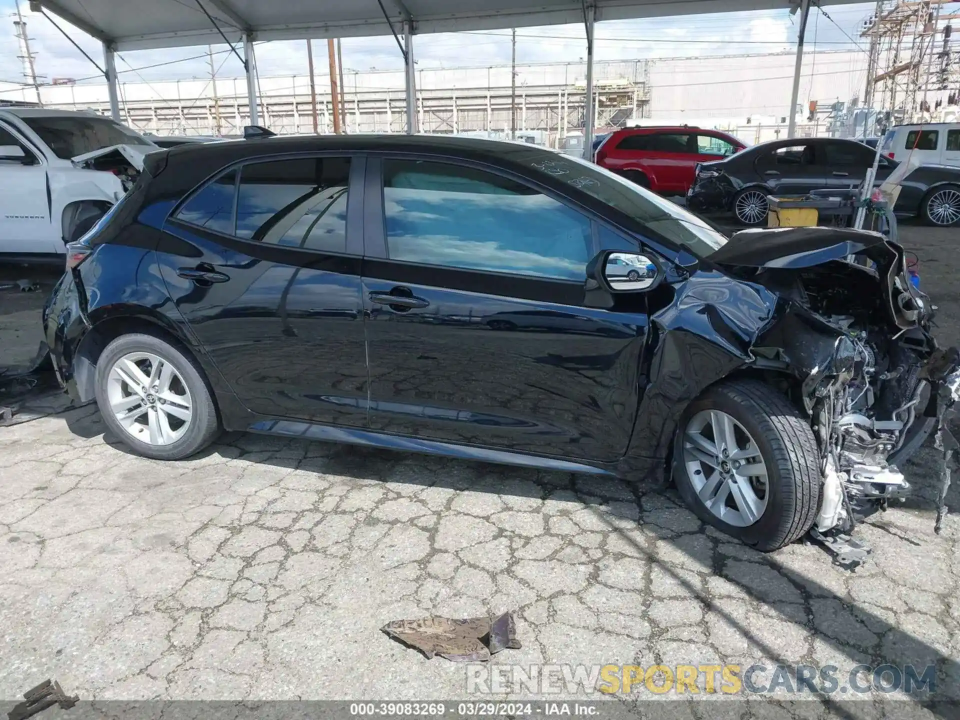 13 Photograph of a damaged car JTNK4RBE6K3067550 TOYOTA COROLLA 2019