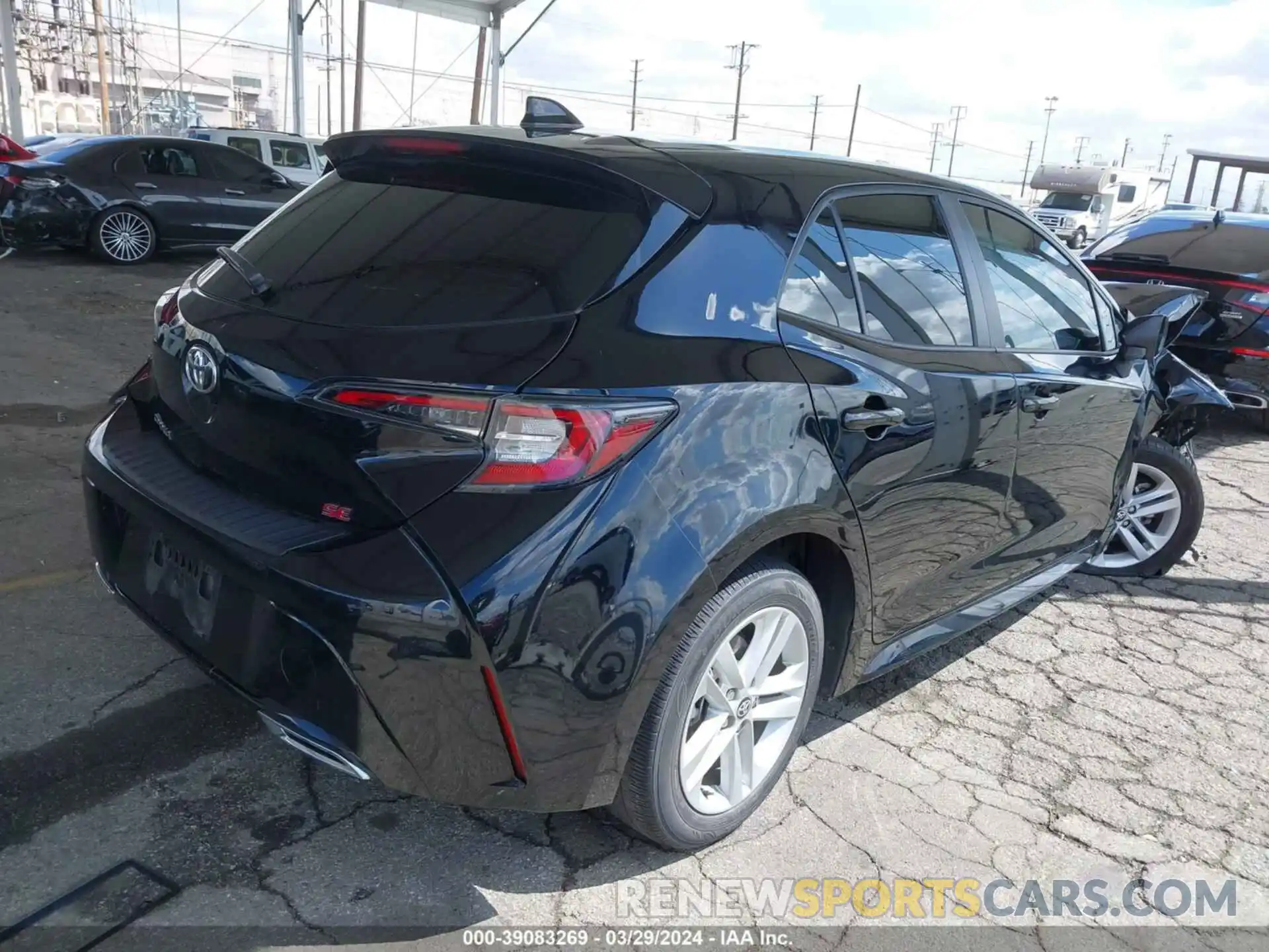 4 Photograph of a damaged car JTNK4RBE6K3067550 TOYOTA COROLLA 2019