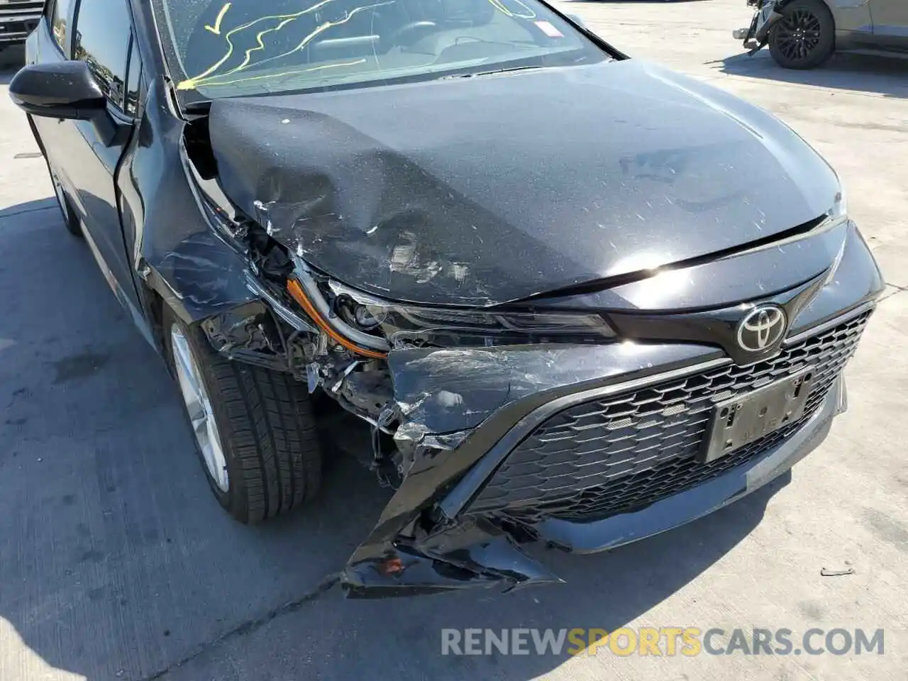 9 Photograph of a damaged car JTNK4RBE6K3070917 TOYOTA COROLLA 2019