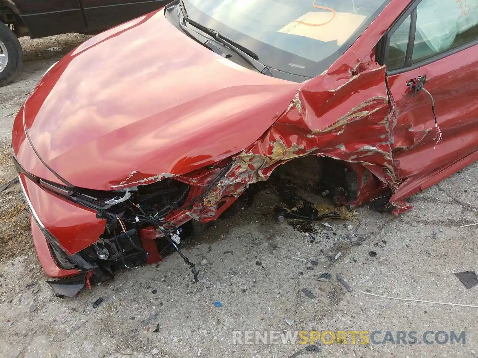 9 Photograph of a damaged car JTNK4RBE7K3010998 TOYOTA COROLLA 2019