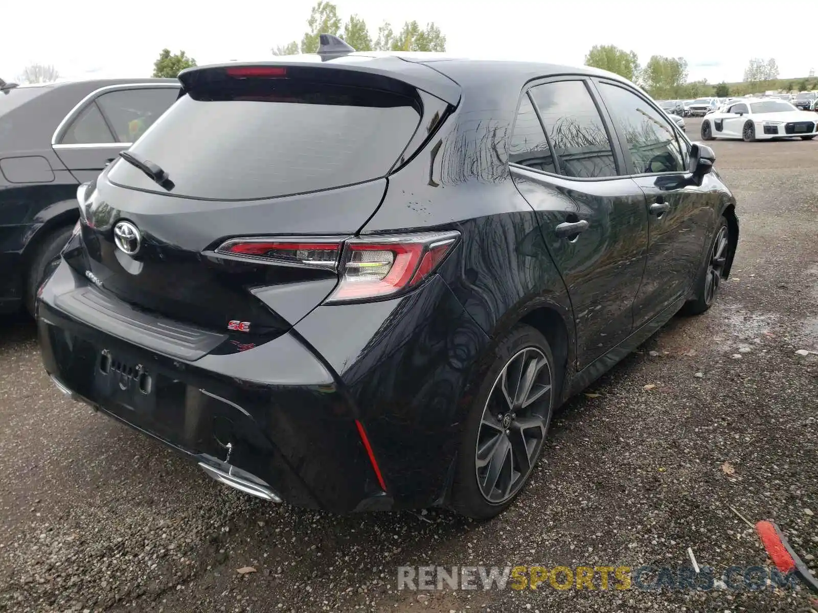 4 Photograph of a damaged car JTNK4RBE7K3015859 TOYOTA COROLLA 2019