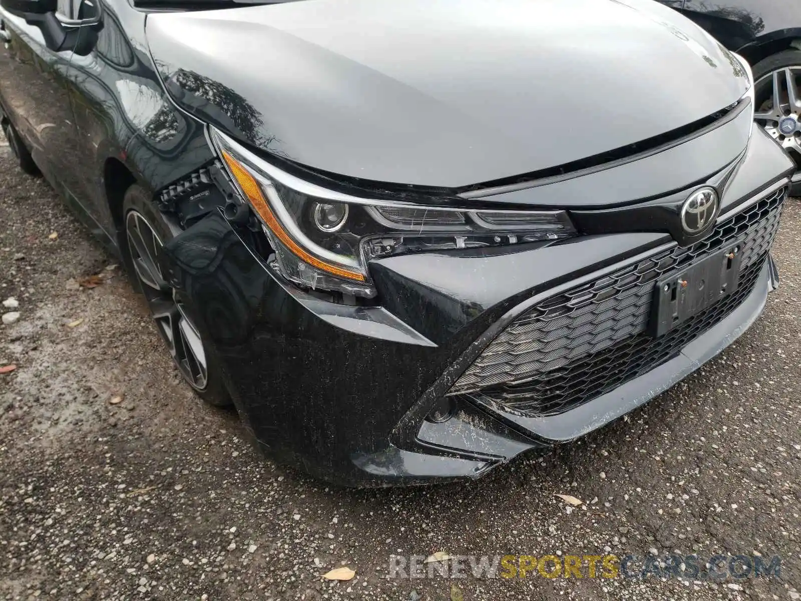 9 Photograph of a damaged car JTNK4RBE7K3015859 TOYOTA COROLLA 2019