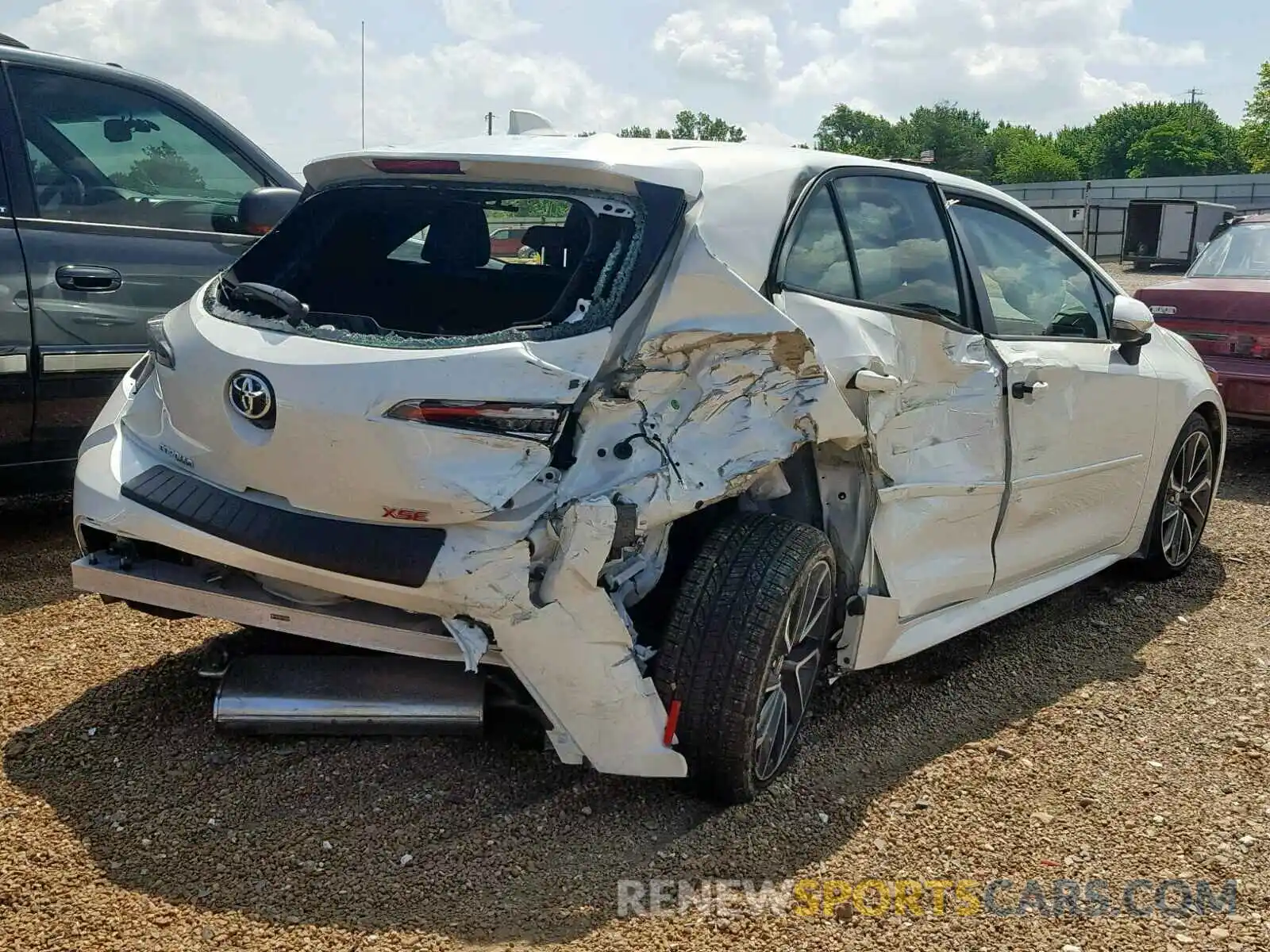 4 Фотография поврежденного автомобиля JTNK4RBE7K3019068 TOYOTA COROLLA 2019