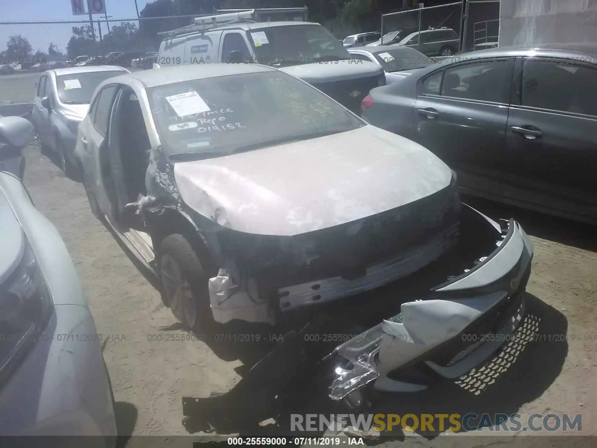 1 Photograph of a damaged car JTNK4RBE7K3019152 TOYOTA COROLLA 2019