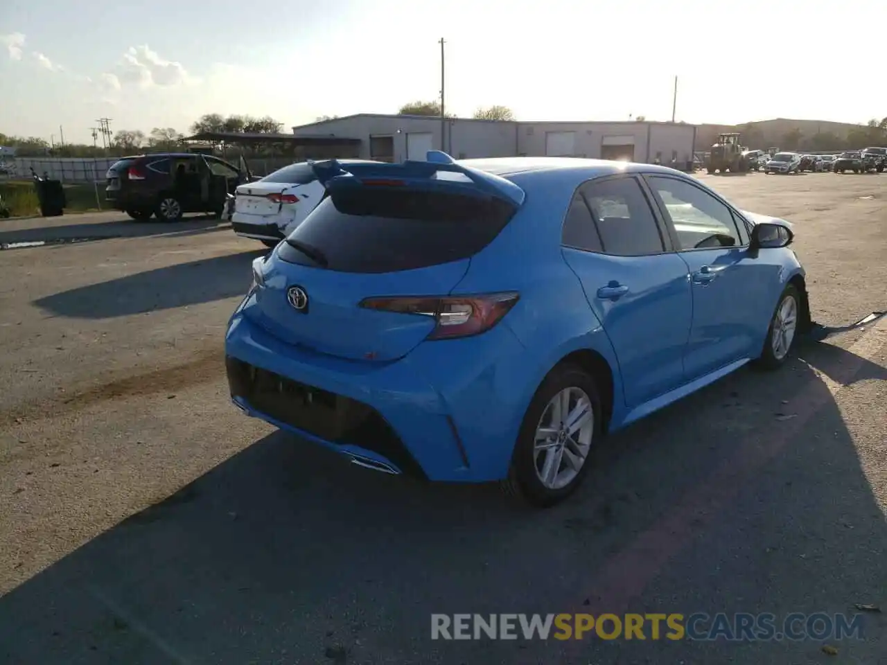 4 Photograph of a damaged car JTNK4RBE7K3020396 TOYOTA COROLLA 2019