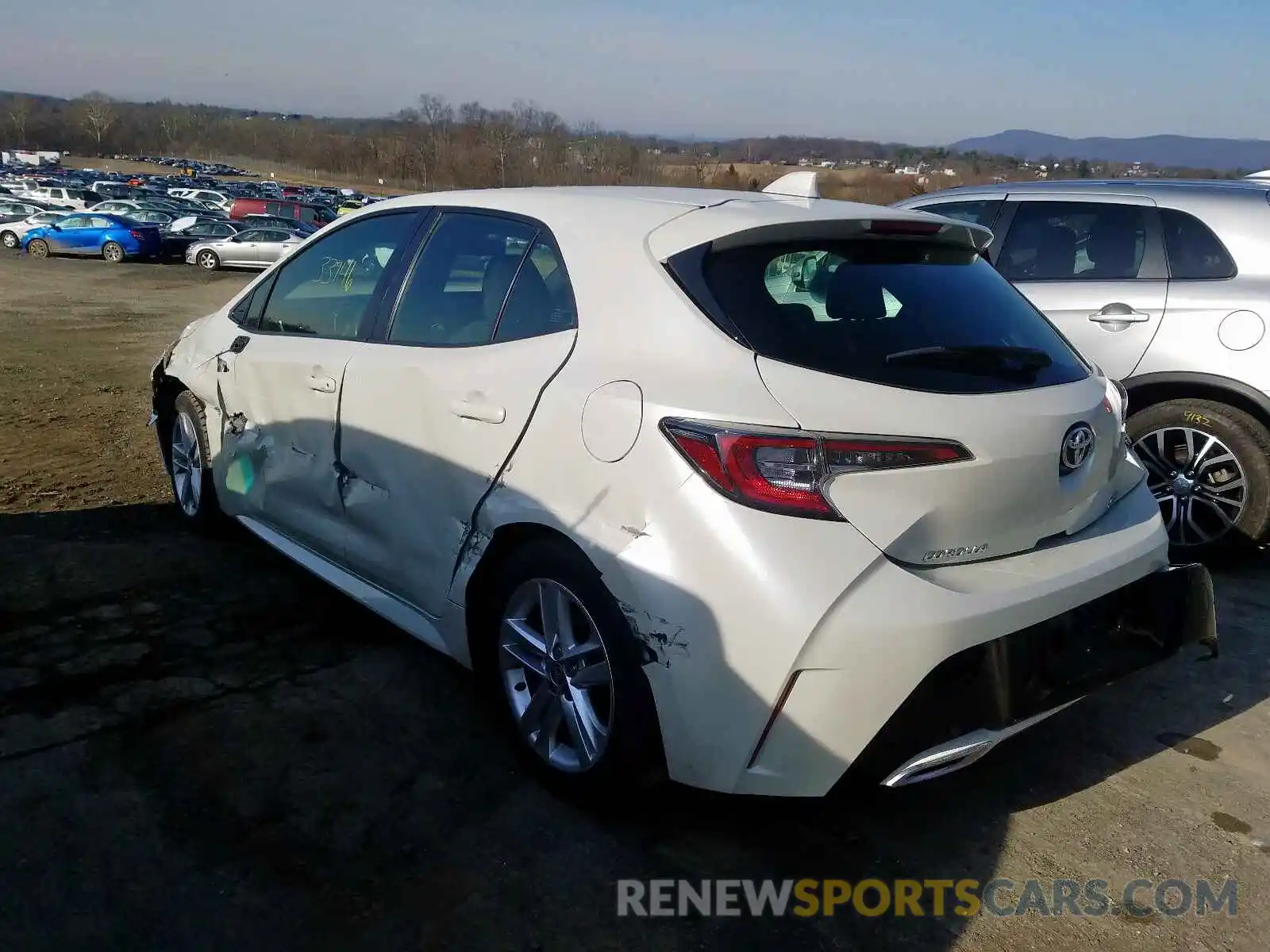 3 Photograph of a damaged car JTNK4RBE7K3025923 TOYOTA COROLLA 2019