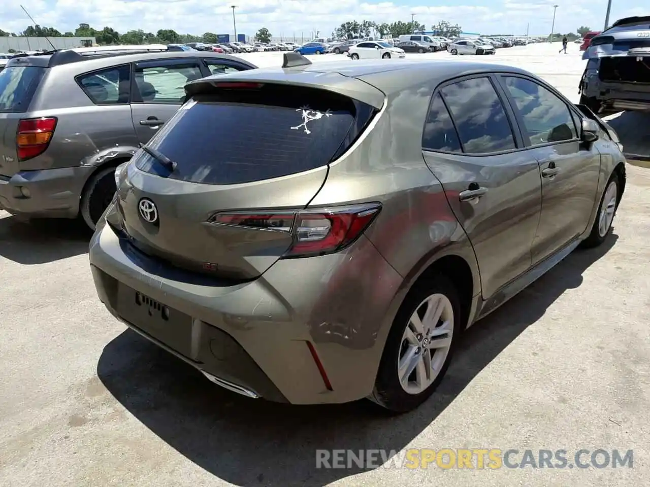 4 Photograph of a damaged car JTNK4RBE7K3026344 TOYOTA COROLLA 2019