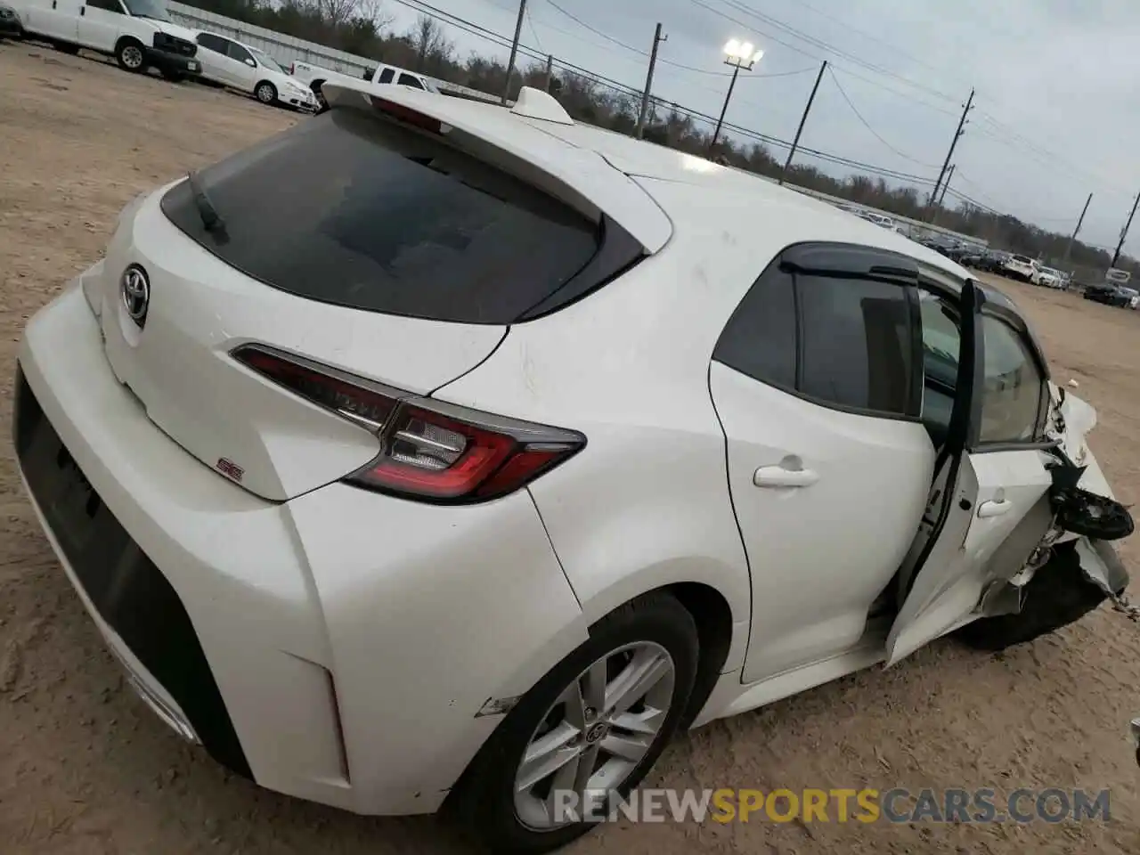 4 Photograph of a damaged car JTNK4RBE7K3036033 TOYOTA COROLLA 2019