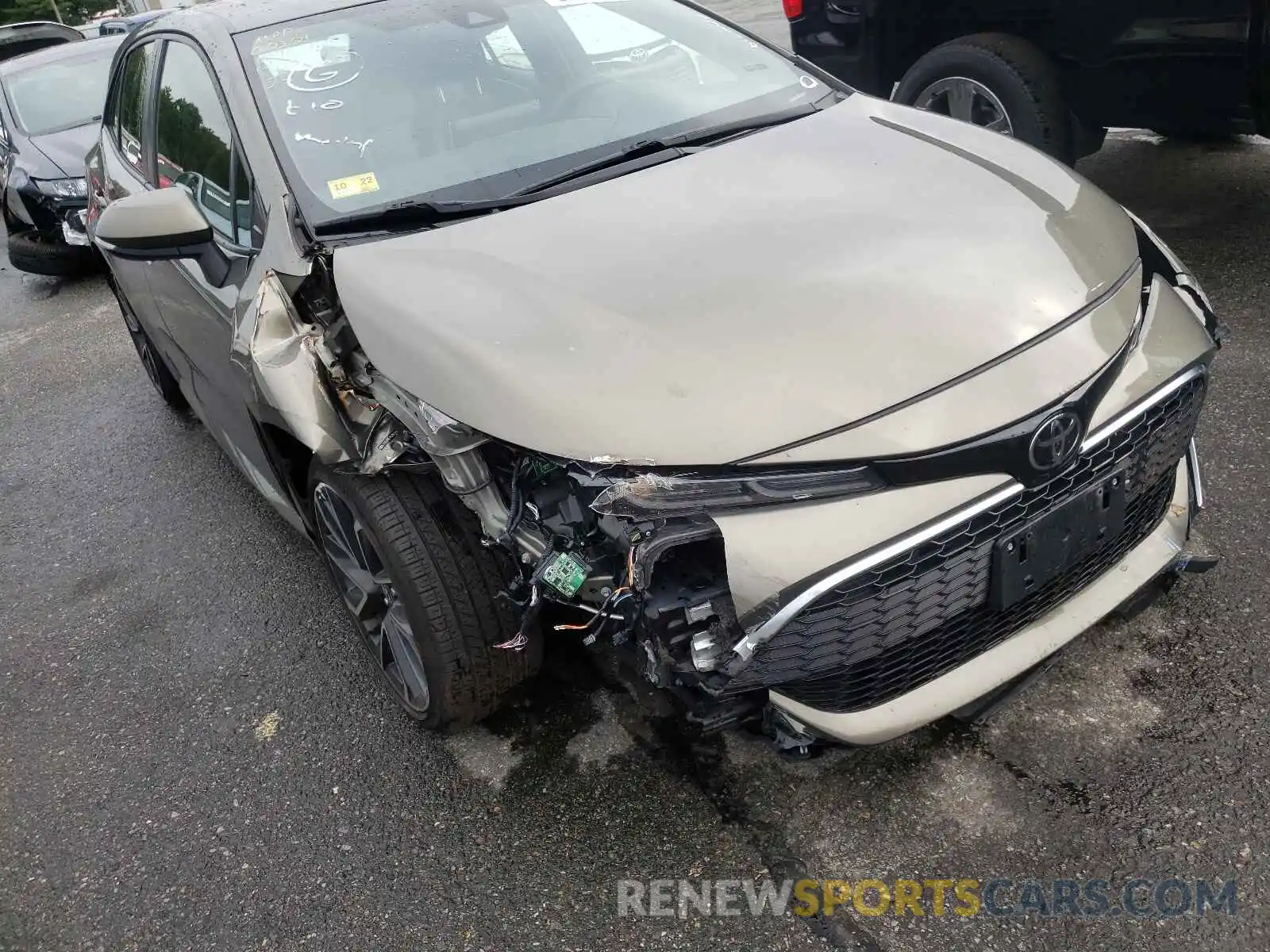 9 Photograph of a damaged car JTNK4RBE7K3051096 TOYOTA COROLLA 2019