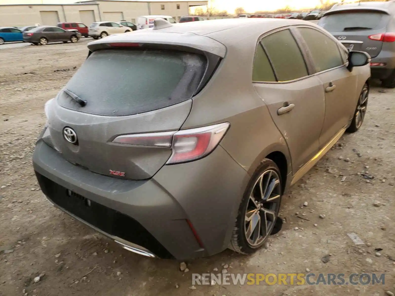 4 Photograph of a damaged car JTNK4RBE7K3057903 TOYOTA COROLLA 2019