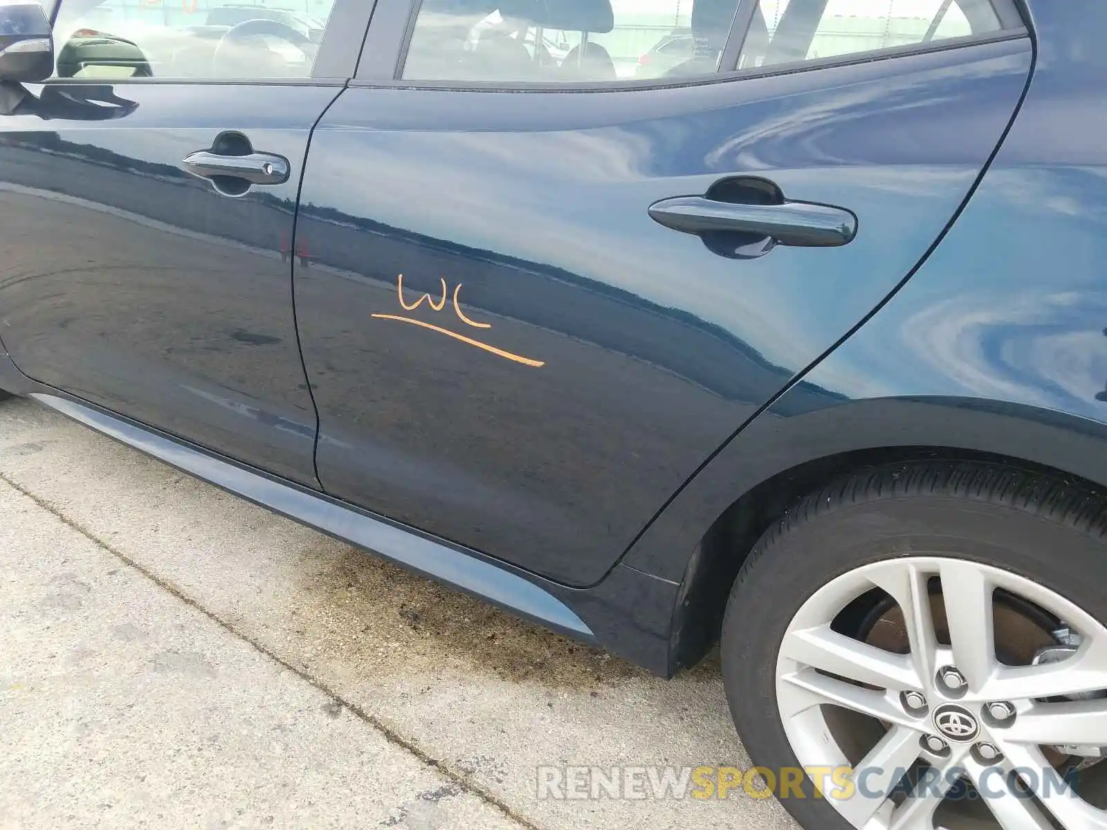 9 Photograph of a damaged car JTNK4RBE7K3067928 TOYOTA COROLLA 2019