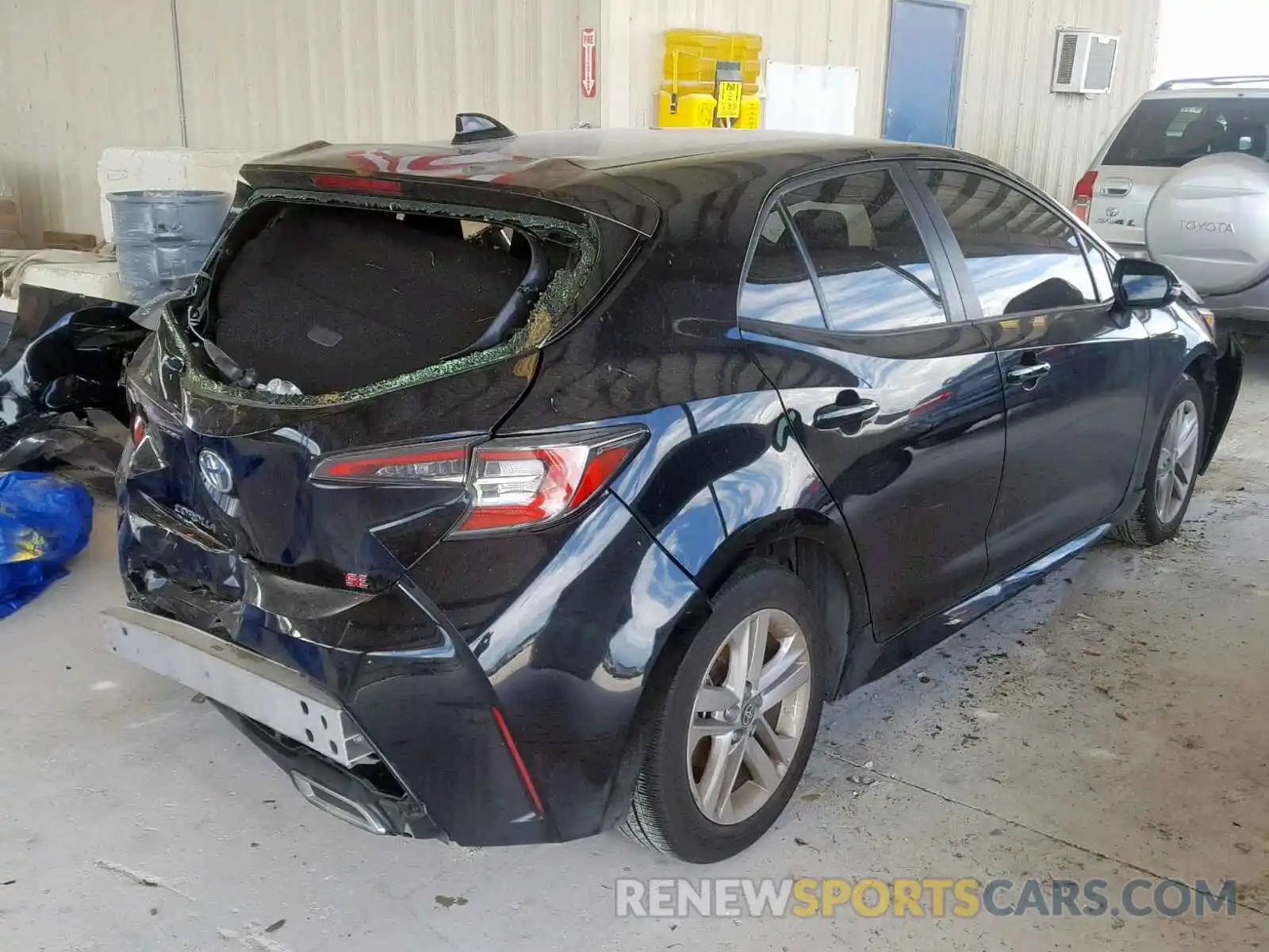 4 Photograph of a damaged car JTNK4RBE8K3002604 TOYOTA COROLLA 2019