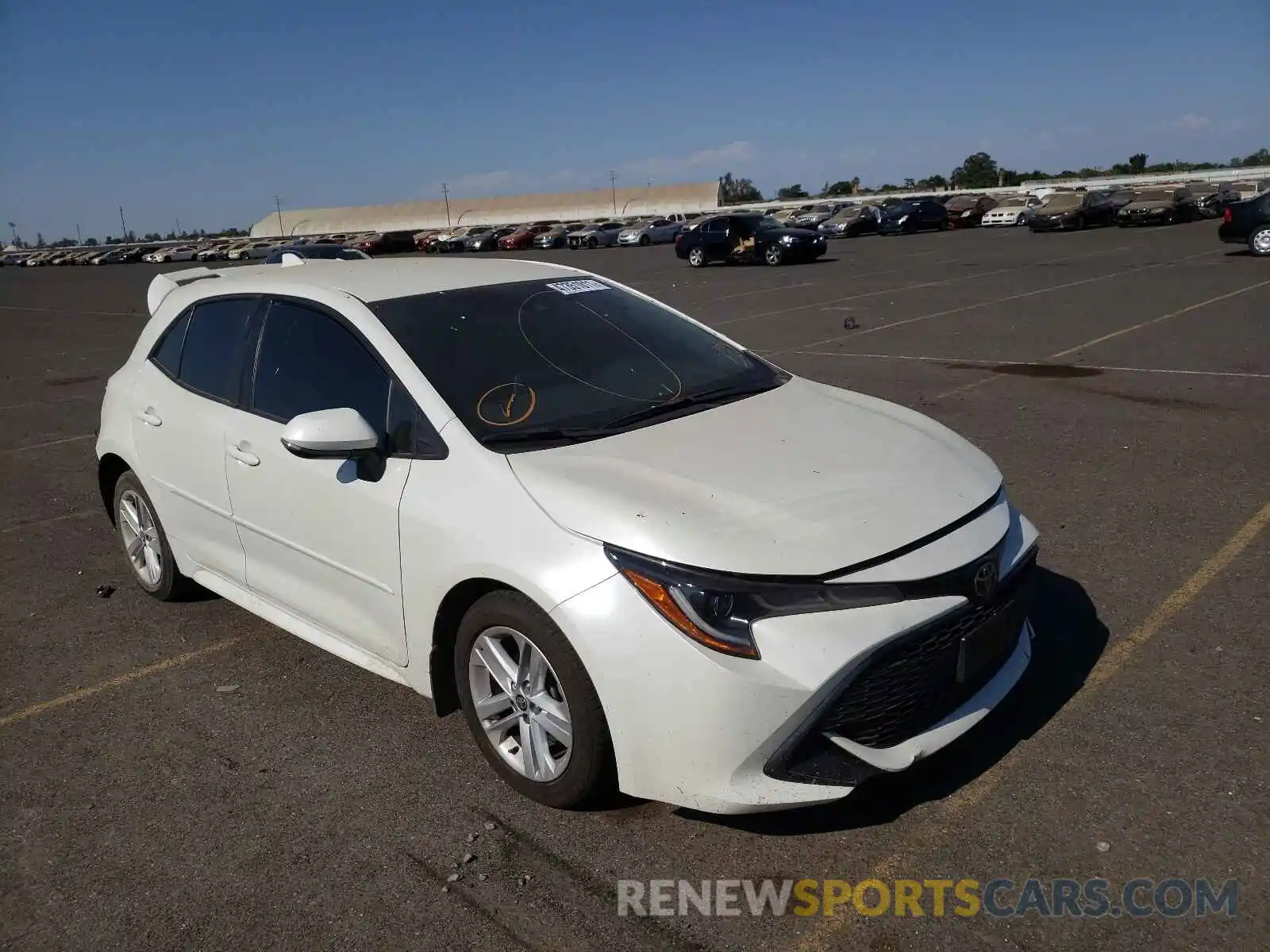 1 Photograph of a damaged car JTNK4RBE8K3009195 TOYOTA COROLLA 2019