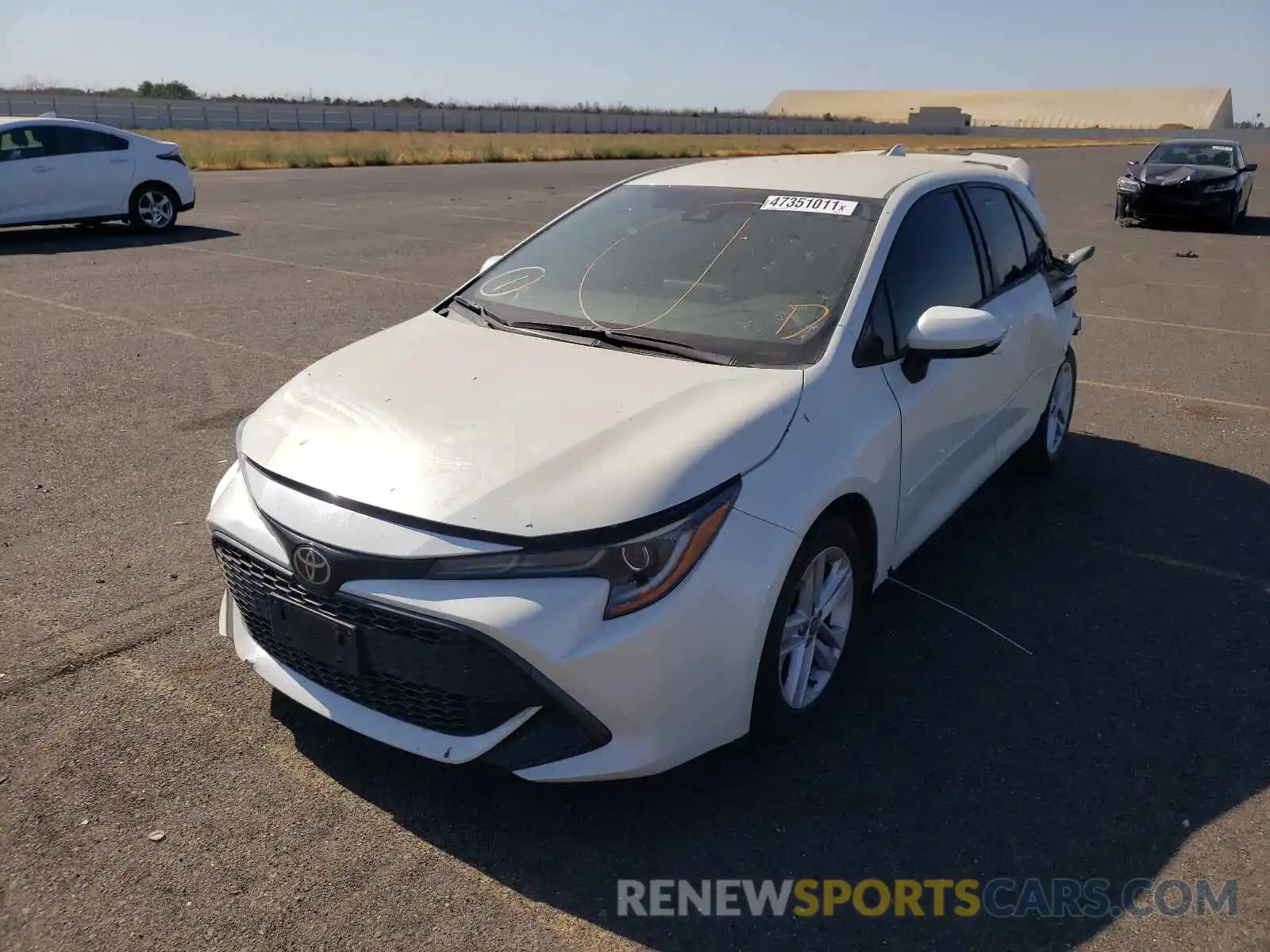 2 Photograph of a damaged car JTNK4RBE8K3009195 TOYOTA COROLLA 2019