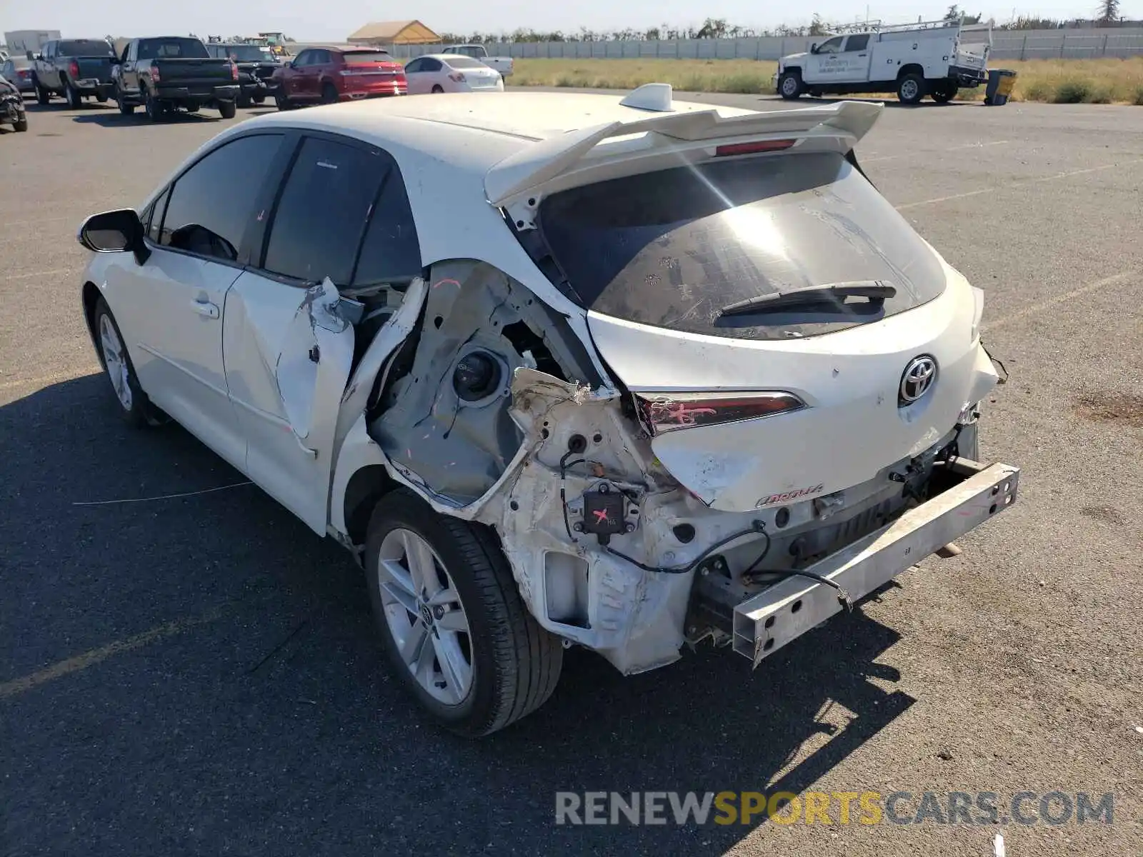 3 Photograph of a damaged car JTNK4RBE8K3009195 TOYOTA COROLLA 2019