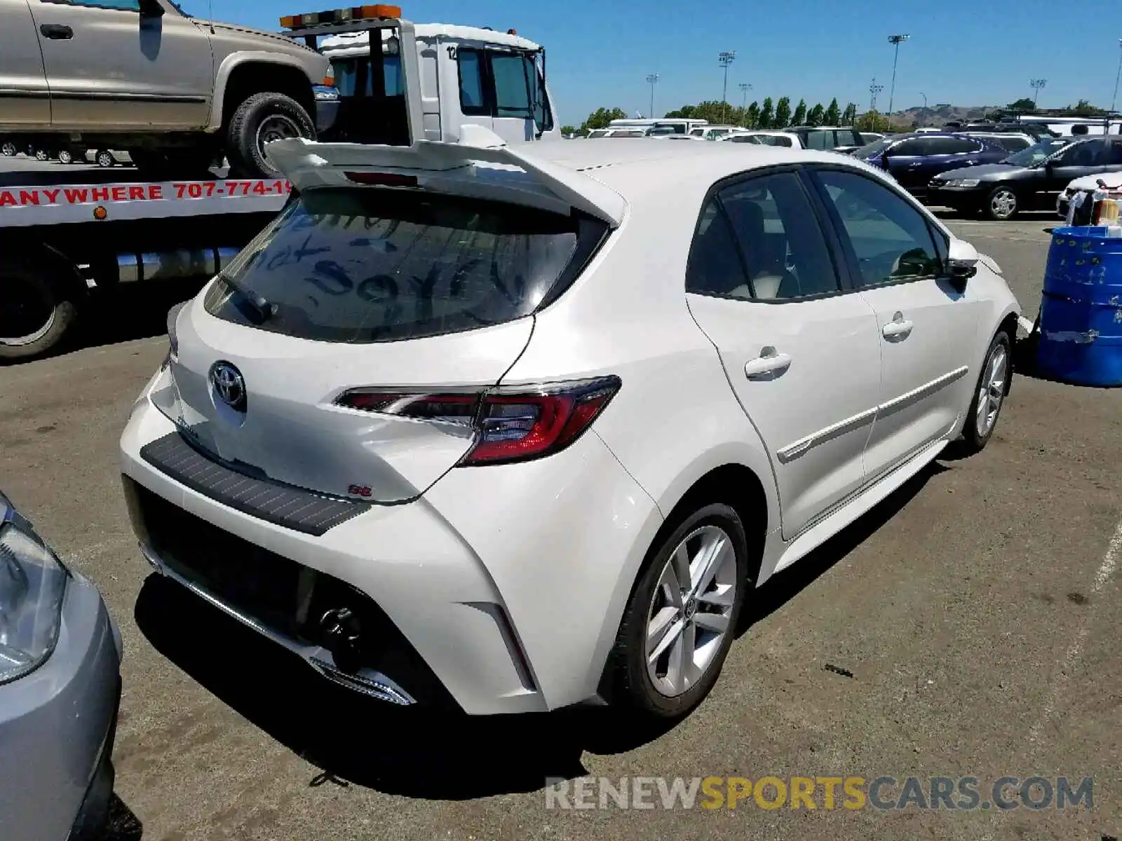 4 Photograph of a damaged car JTNK4RBE8K3010525 TOYOTA COROLLA 2019