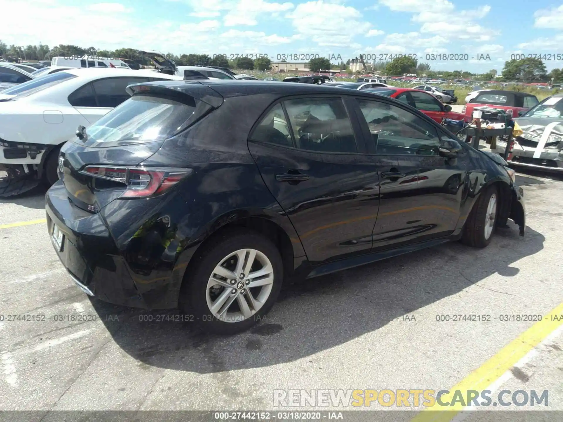 4 Photograph of a damaged car JTNK4RBE8K3012047 TOYOTA COROLLA 2019