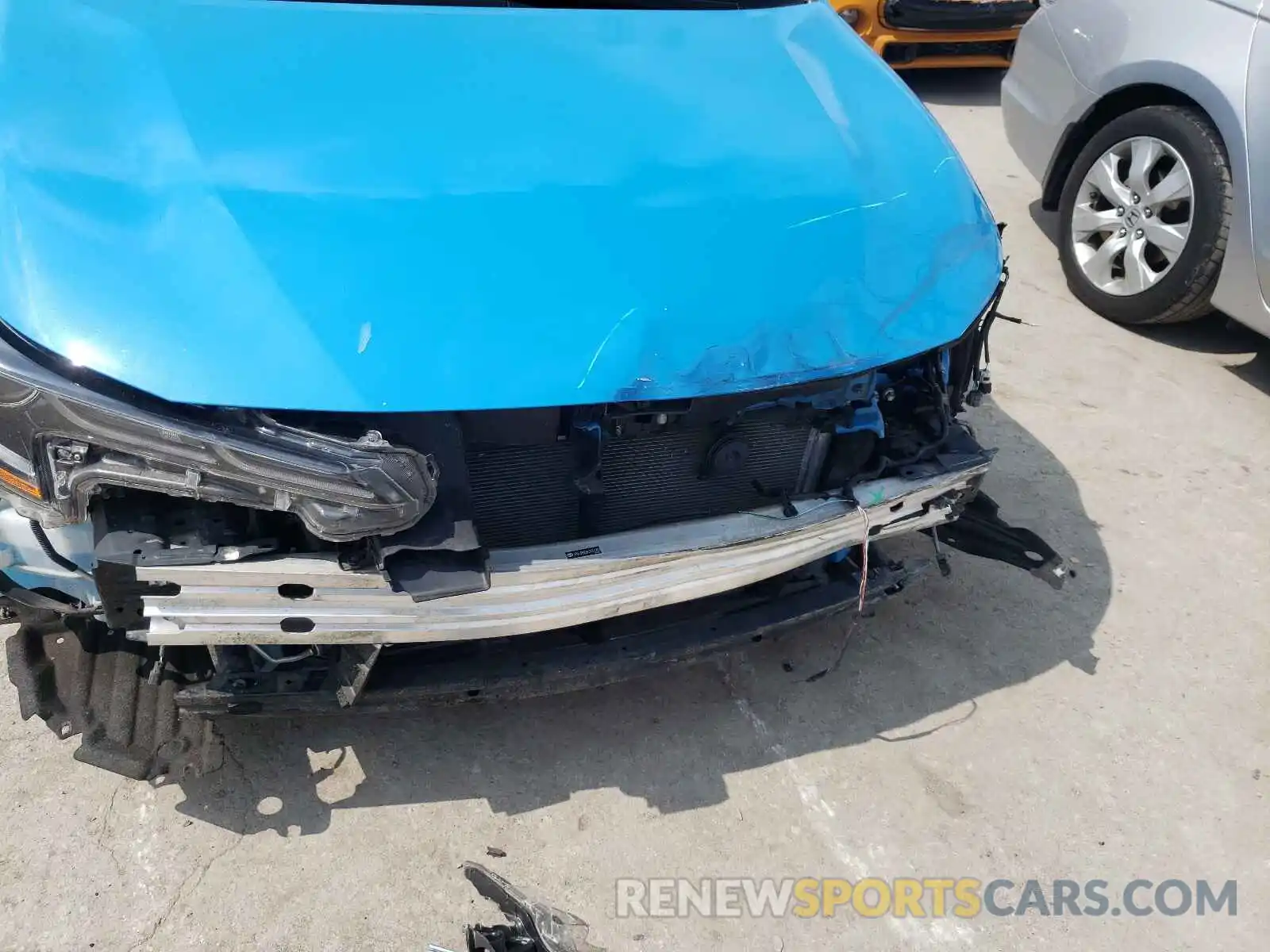 9 Photograph of a damaged car JTNK4RBE8K3013702 TOYOTA COROLLA 2019