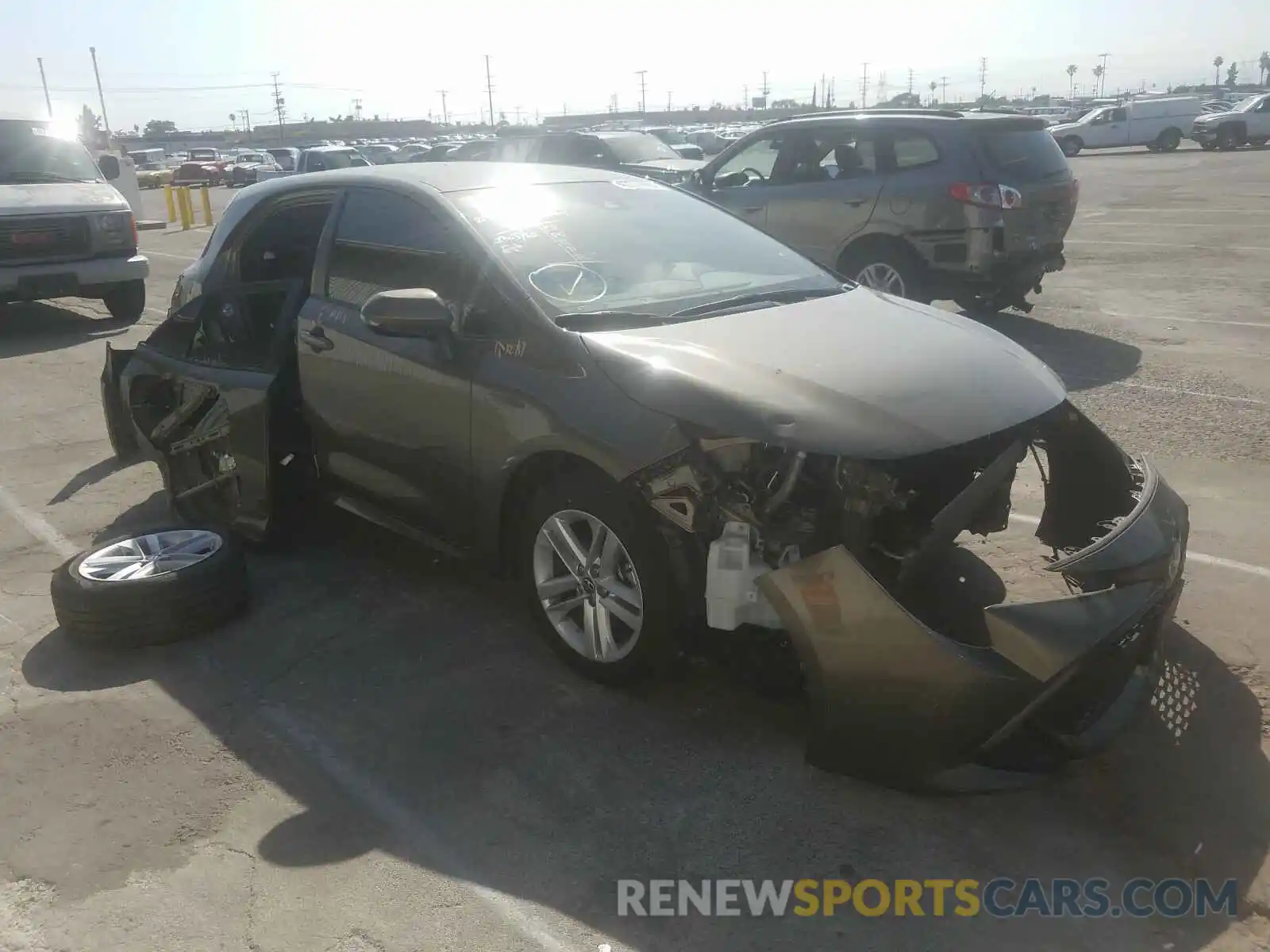 1 Photograph of a damaged car JTNK4RBE8K3018320 TOYOTA COROLLA 2019