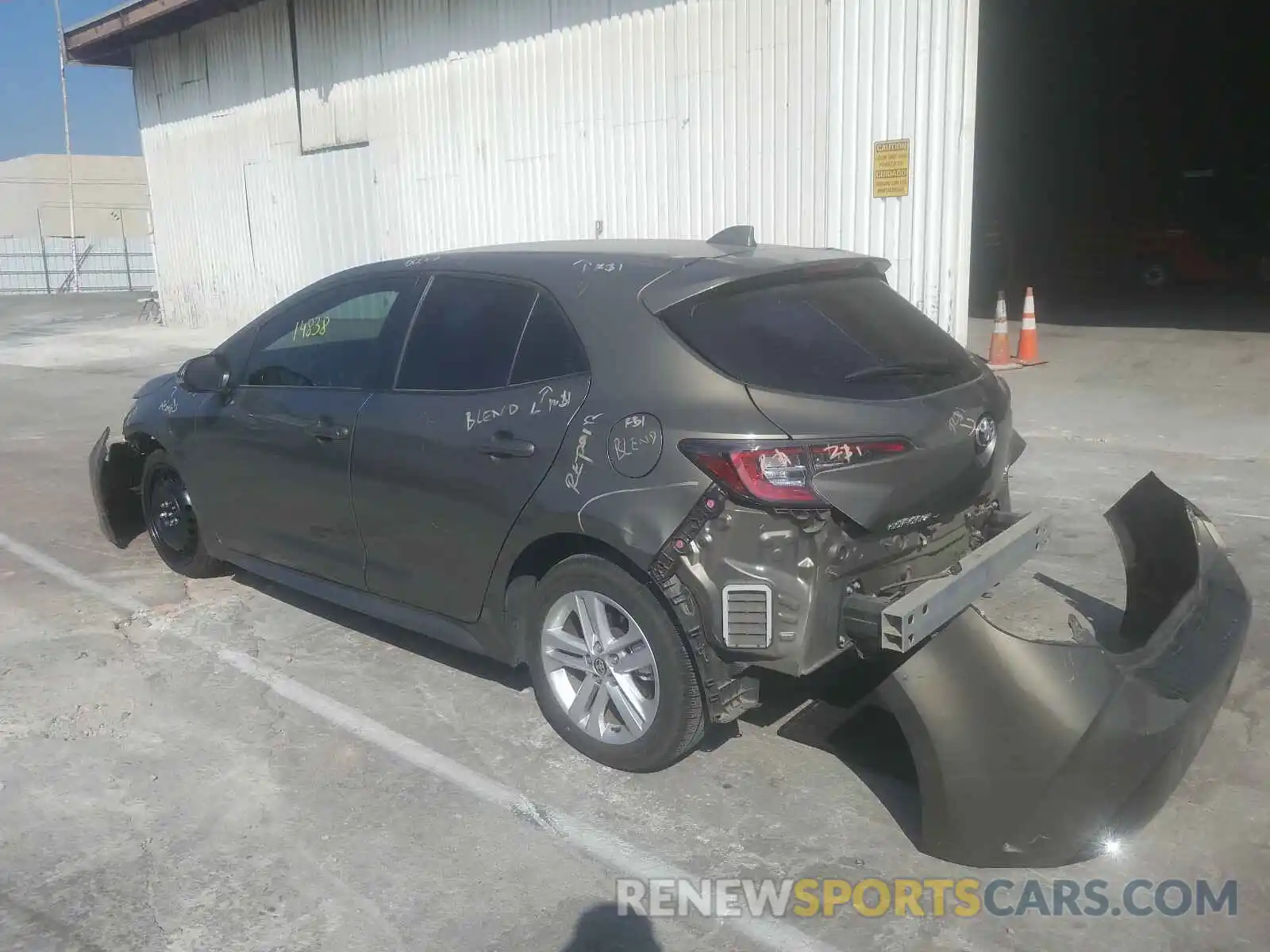 3 Photograph of a damaged car JTNK4RBE8K3018320 TOYOTA COROLLA 2019