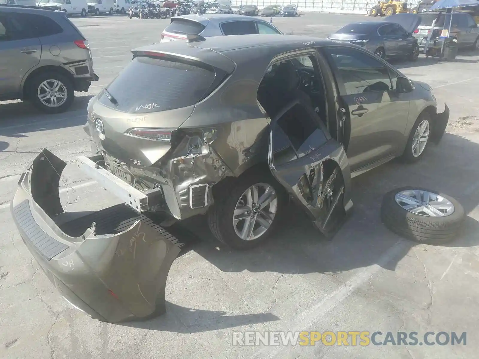 4 Photograph of a damaged car JTNK4RBE8K3018320 TOYOTA COROLLA 2019