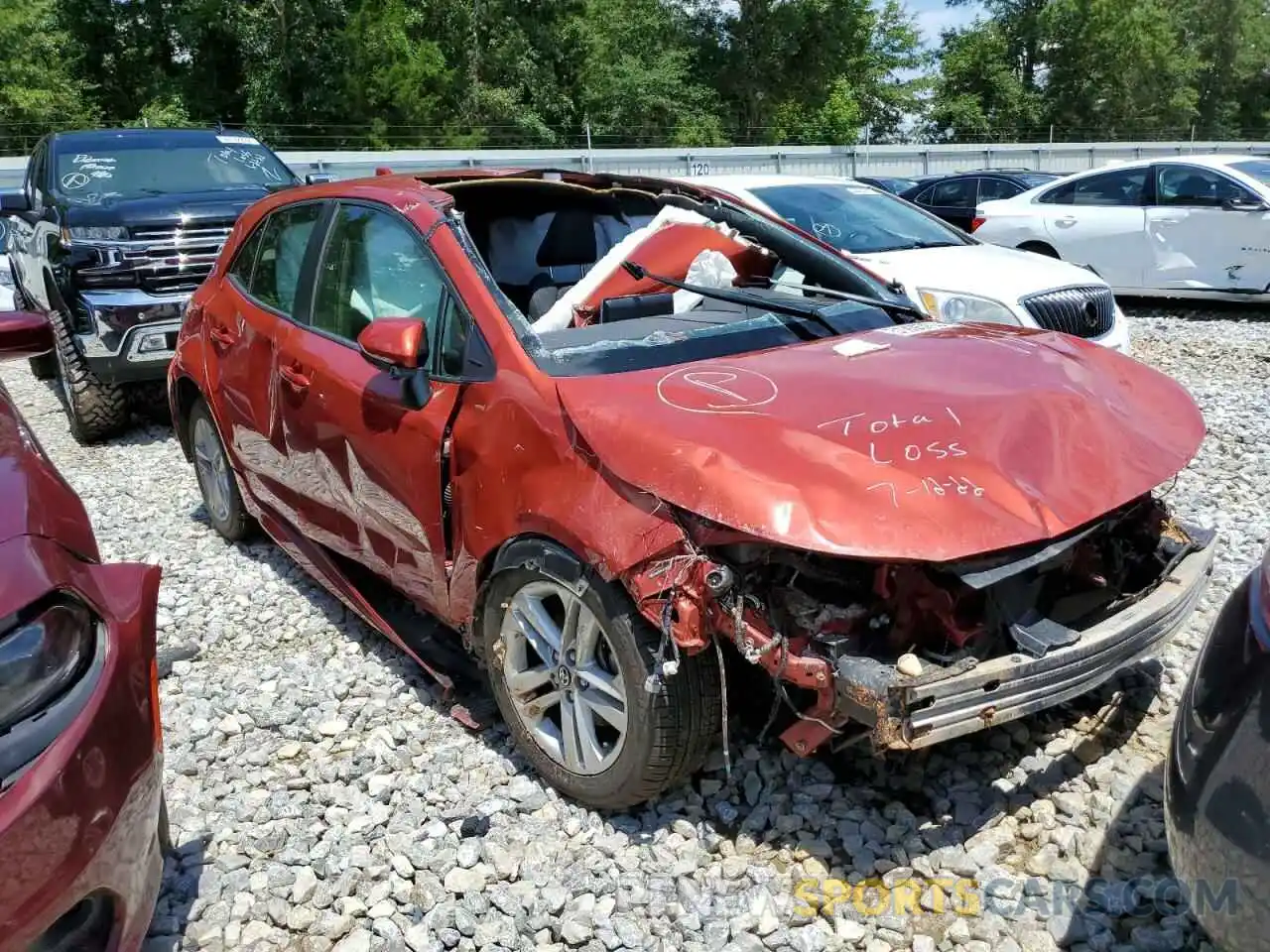 1 Photograph of a damaged car JTNK4RBE8K3018852 TOYOTA COROLLA 2019