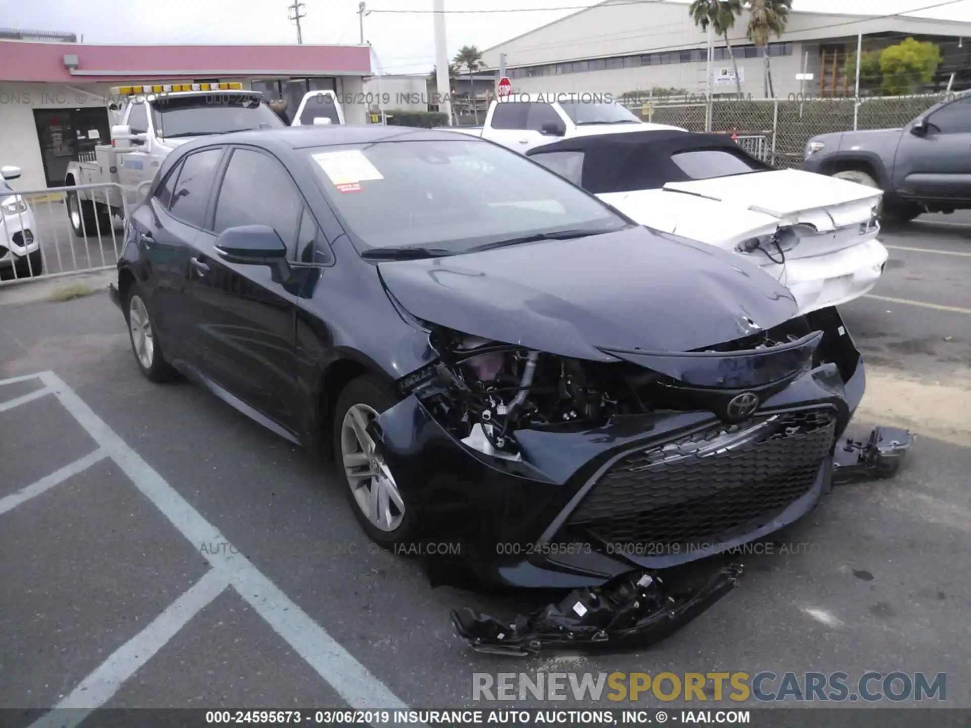 1 Photograph of a damaged car JTNK4RBE8K3028748 TOYOTA COROLLA 2019