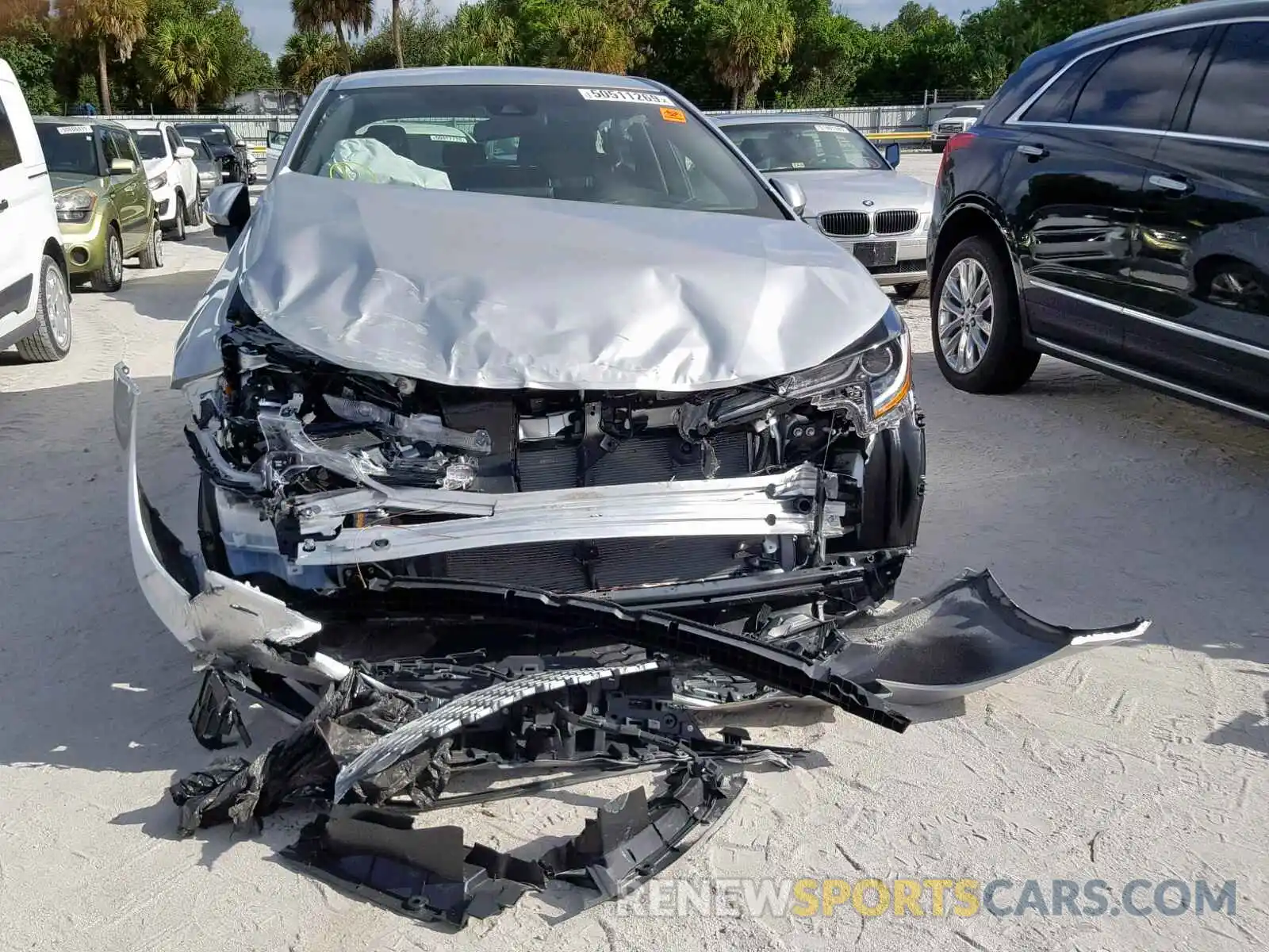 9 Photograph of a damaged car JTNK4RBE8K3044111 TOYOTA COROLLA 2019