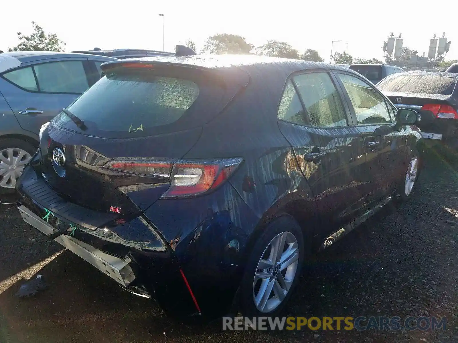 4 Photograph of a damaged car JTNK4RBE8K3056159 TOYOTA COROLLA 2019